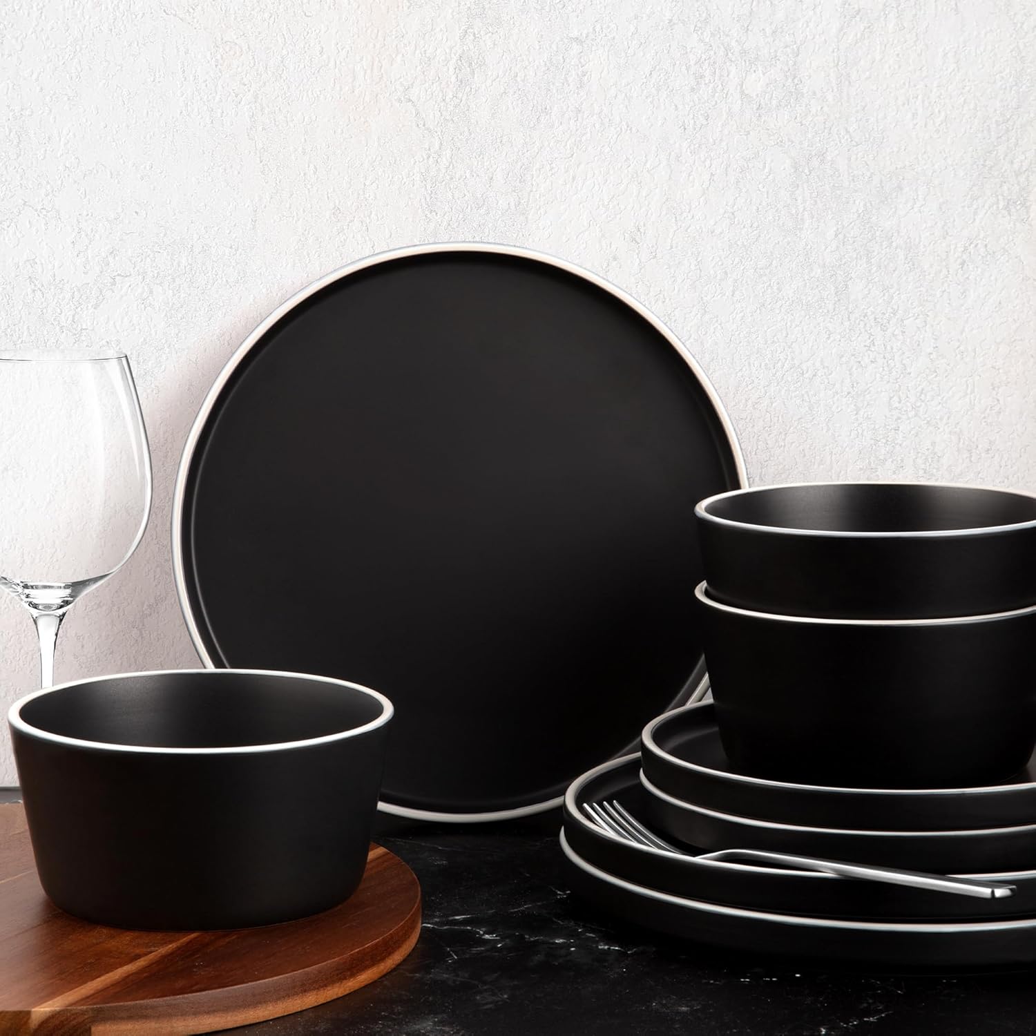 Angle. Zulay Kitchen - Zulay Kitchen Terra Stoneware 16-Piece Dinnerware Set, Artisanal Ceramic Plates and Bowls Set Crafted at 2300℉ - Black.