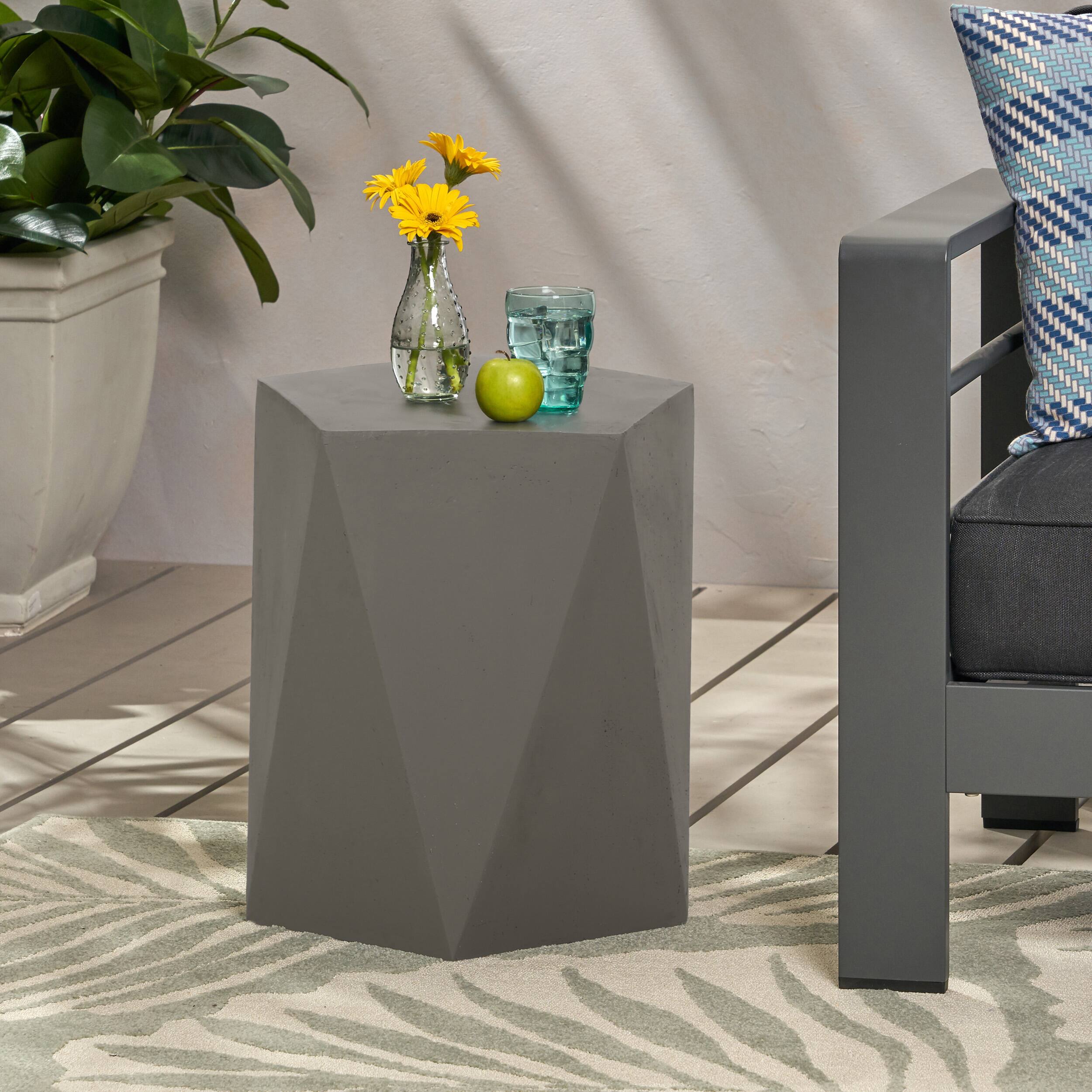 Angle. Mondawe - Modern Pentagon Outdoor Side Table - Light Gray.