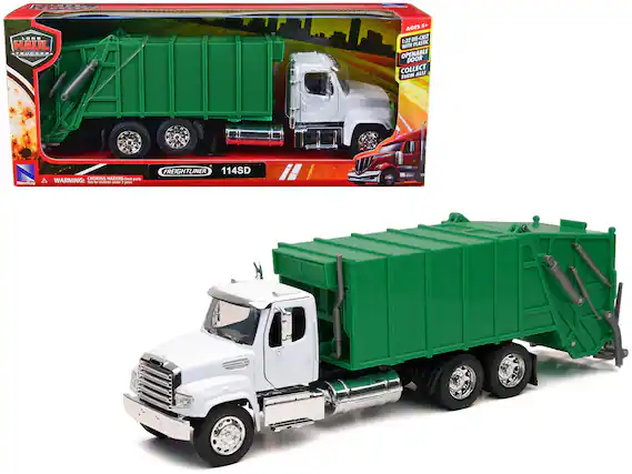 Sure, here is the corrected and grouped text from the image:
---
**Front of the Box:**
- **Haul Trucked**
- **FREIGHTLINER 114SD**
- **AGES 5+**
- **1:32 DIE-CAST WITH PLASTIC OPENABLE DOOR**
- **COLLECT THEM ALL**
- **WARNING: CHOKING HAZARD - Small parts. Not for children under 3 years.**
**Side of the Box:**
- **AGES 5+**
- **1:32 DIE-CAST WITH PLASTIC OPENABLE DOOR**
- **COLLECT THEM ALL**
**Bottom Left Corner:**
- **NewRay**
**Bottom Right Corner:**
- **FREIGHTLINER**
---