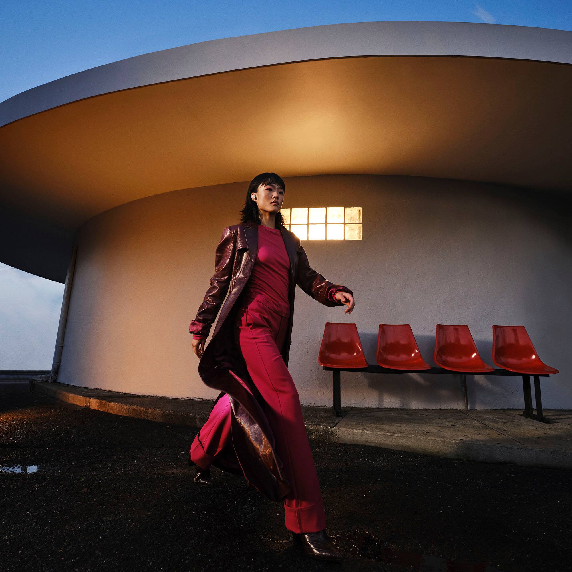 Alt View 15. Bose - QuietComfort Ultra True Wireless Noise Cancelling In-Ear Earbuds - White Smoke.