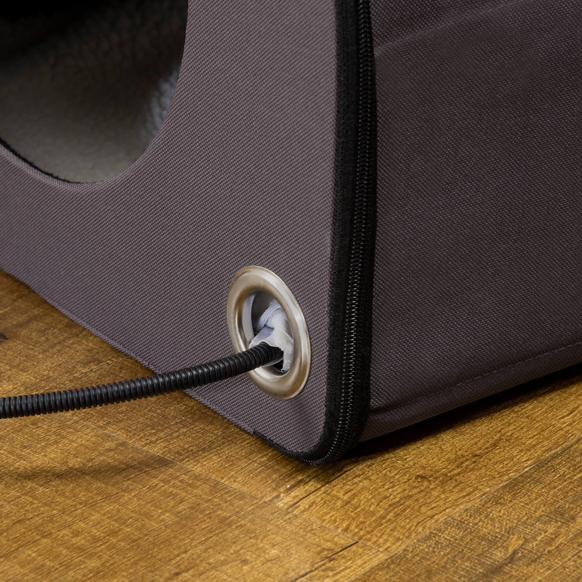 Alt View 4. Pawhut - Dome Heated Cat House Portable and Waterproof Pet Shelter for Kitty in Winter.