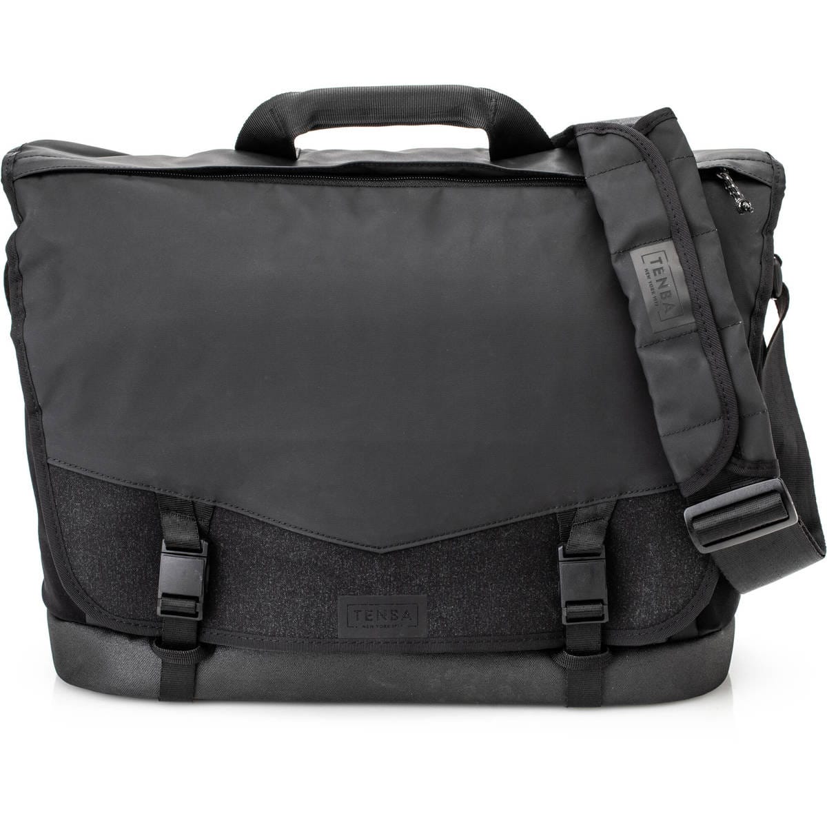 Tenba - DNA 16 Pro Messenger Bag, Black