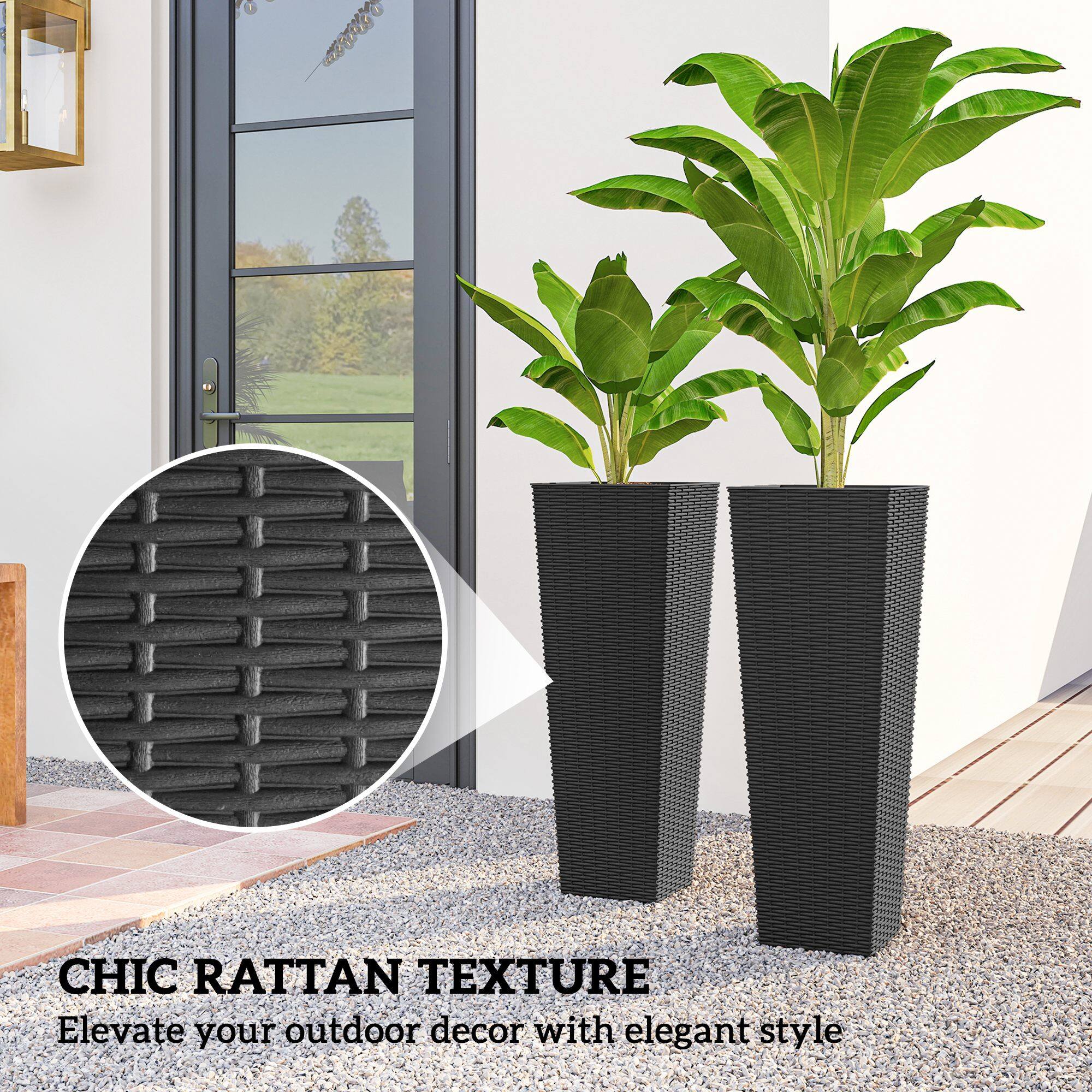 CHIC RATTAN TEXTURE  
Elevate your outdoor decor with elegant style