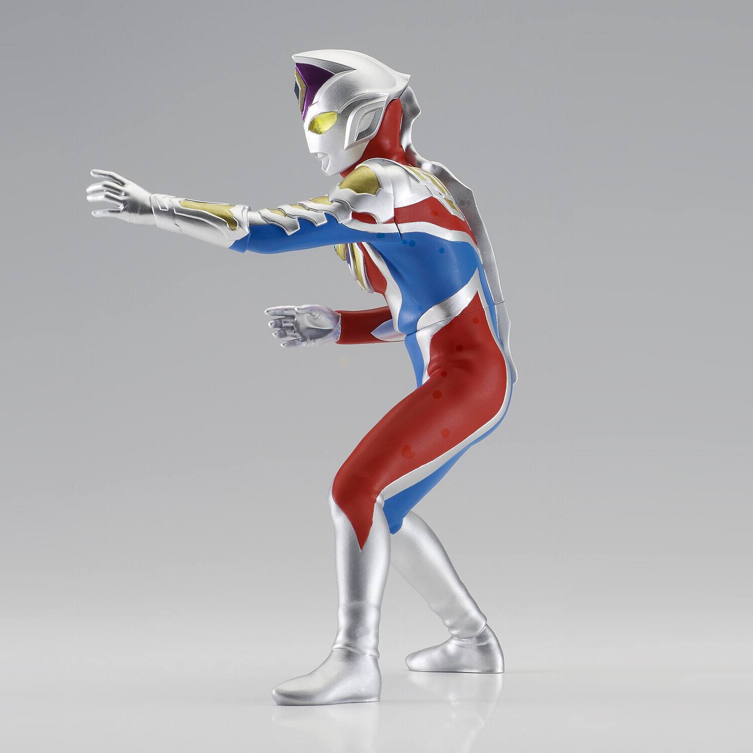 Alt View 3. PopMarket - BanPresto - Ultraman Decker - Hero's Brave Statue Figure - Ultraman Decker Flash Type Version A - COLLECTIBLES - Multicolor.