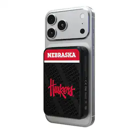 Keyscaper - Nebraska Huskers Endzone Plus Wireless Power Bank - Multicolor