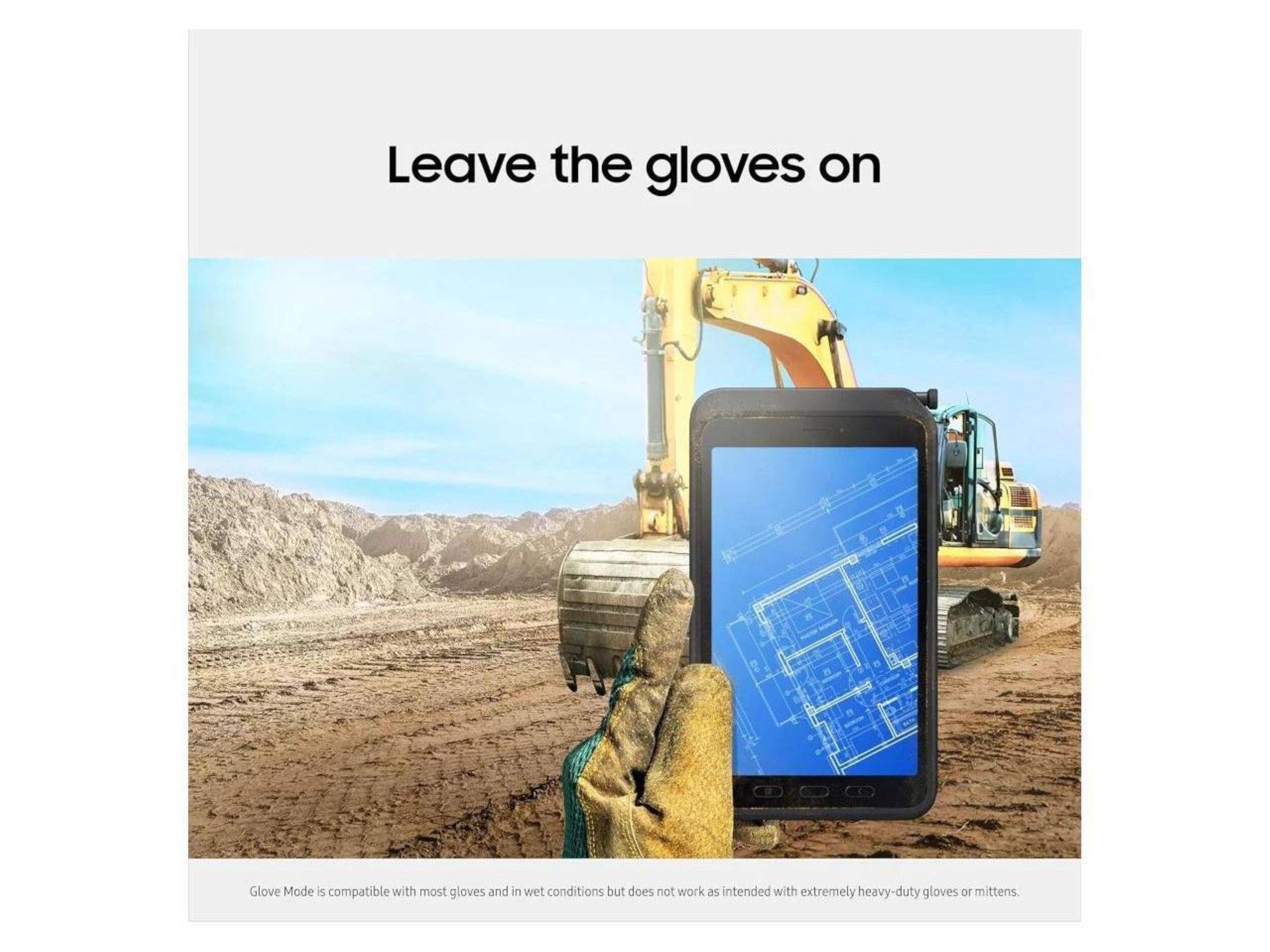 Leave the gloves on

Glove Mode is compatible with most gloves and in wet conditions but does not work as intended with extremely heavy-duty gloves or mittens.