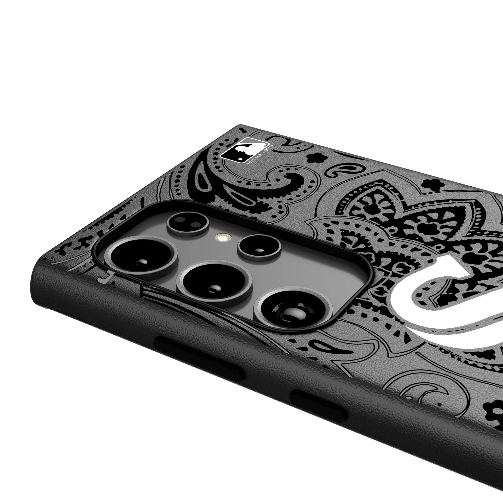 Alt View 3. Keyscaper - Chicago White Sox Paisley Galaxy Magnetic Bump Case - S24 - Black.