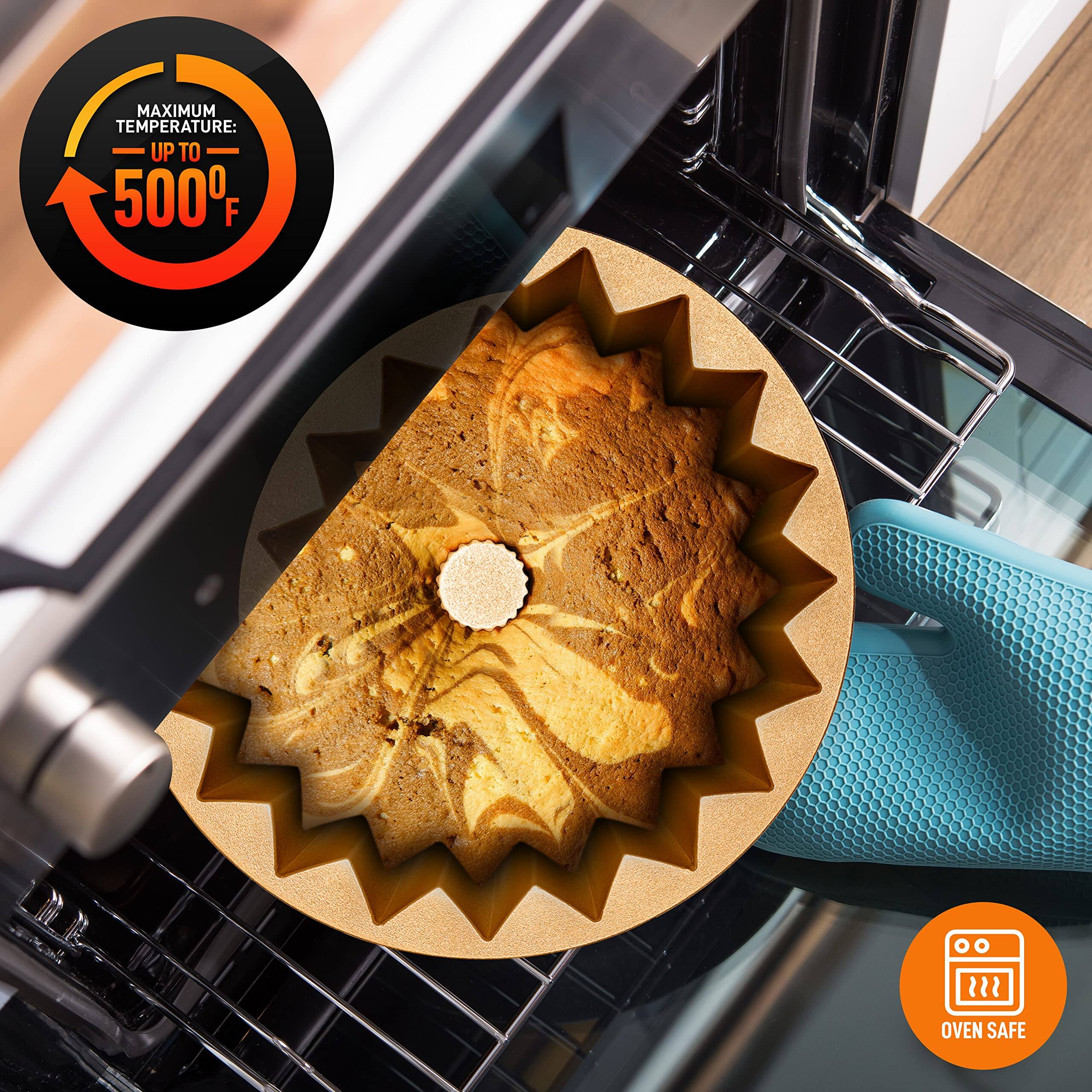 MAXIMUM TEMPERATURE: UP TO 500°F  
OVEN SAFE