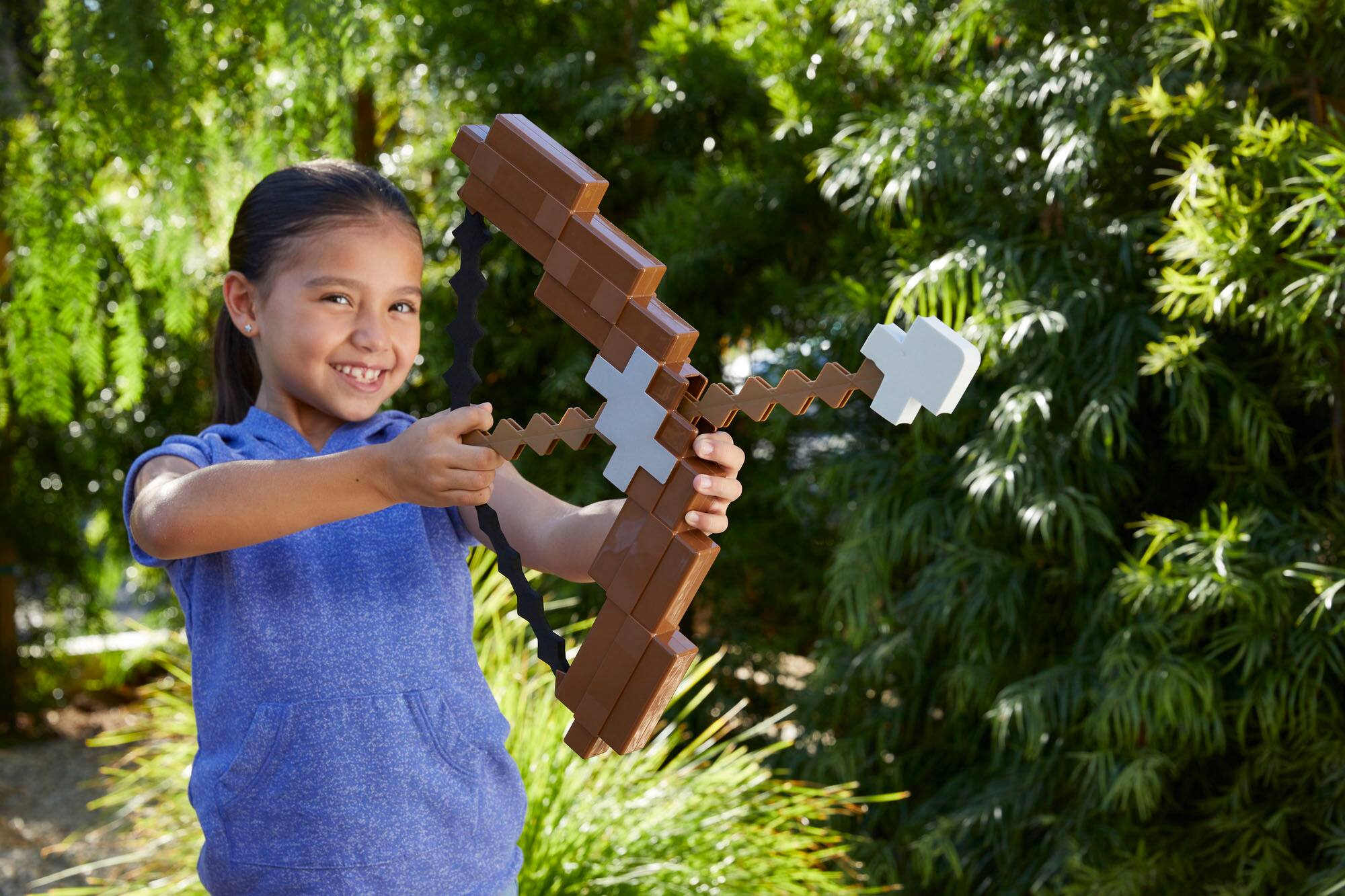 Alt View 5. Minecraft - Ultimate Bow and Arrow Set with Sounds.