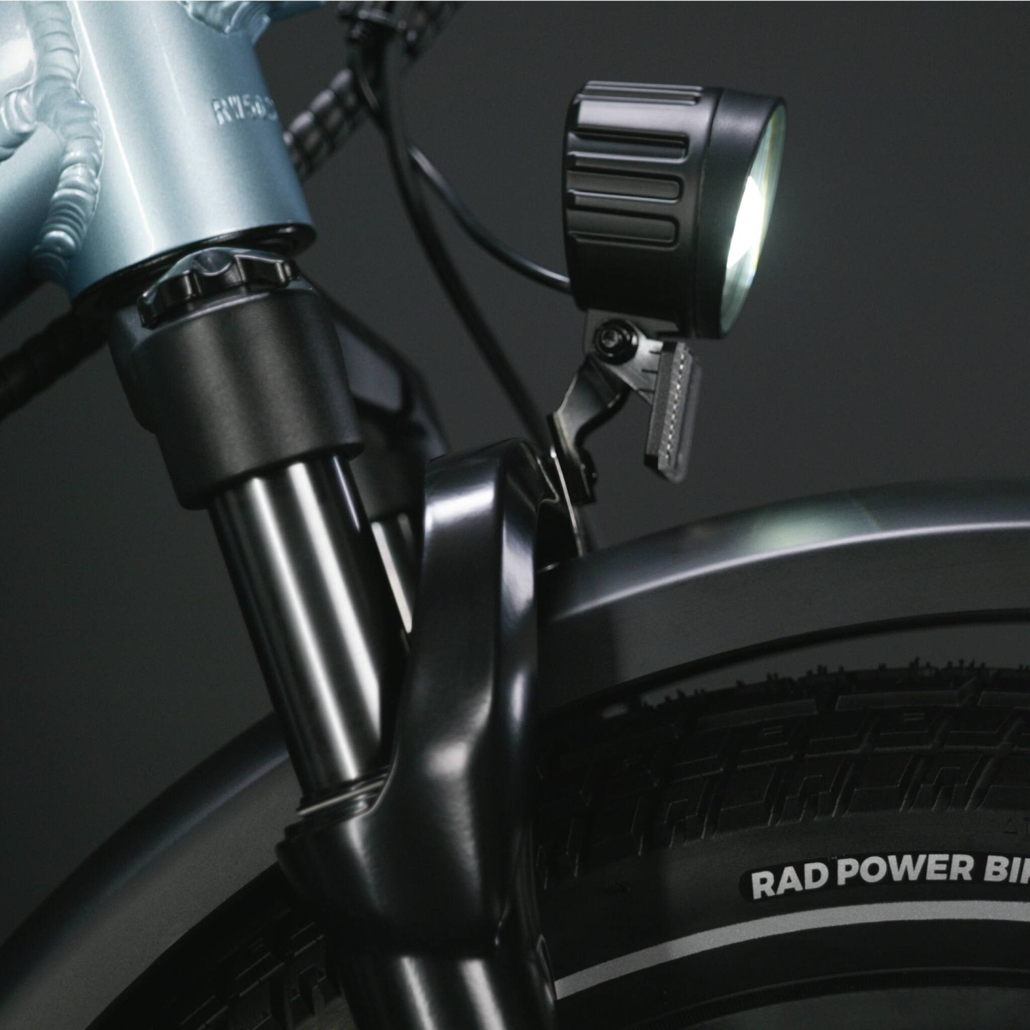 The text on the image reads "R75 1 RAD POWER BIKE."