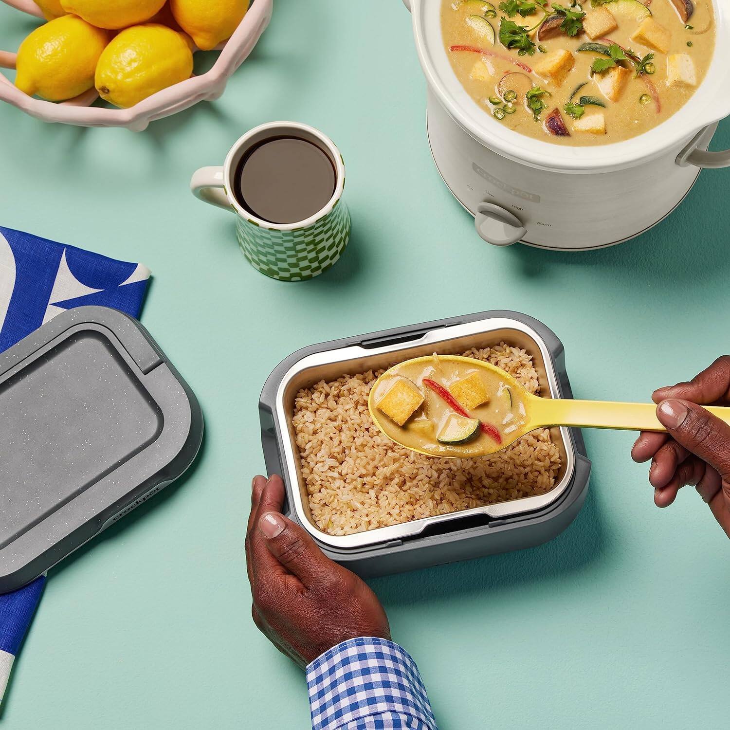 Alt View 4. Crockpot - GO Electric Lunch Box - Mussel Gray.