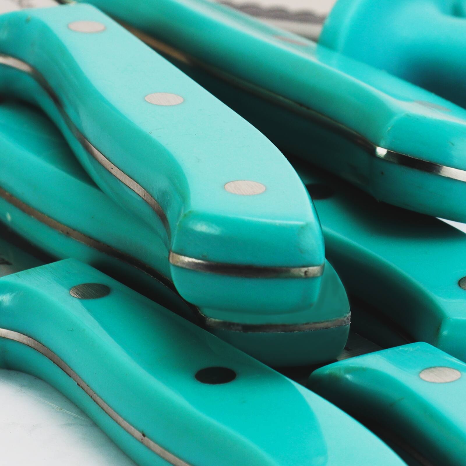 Alt View 5. Oster - Oster Evansville 14 Piece Stainless Steel Blade Cutlery Set with Turquoise Plastic Handles - Turquoise.