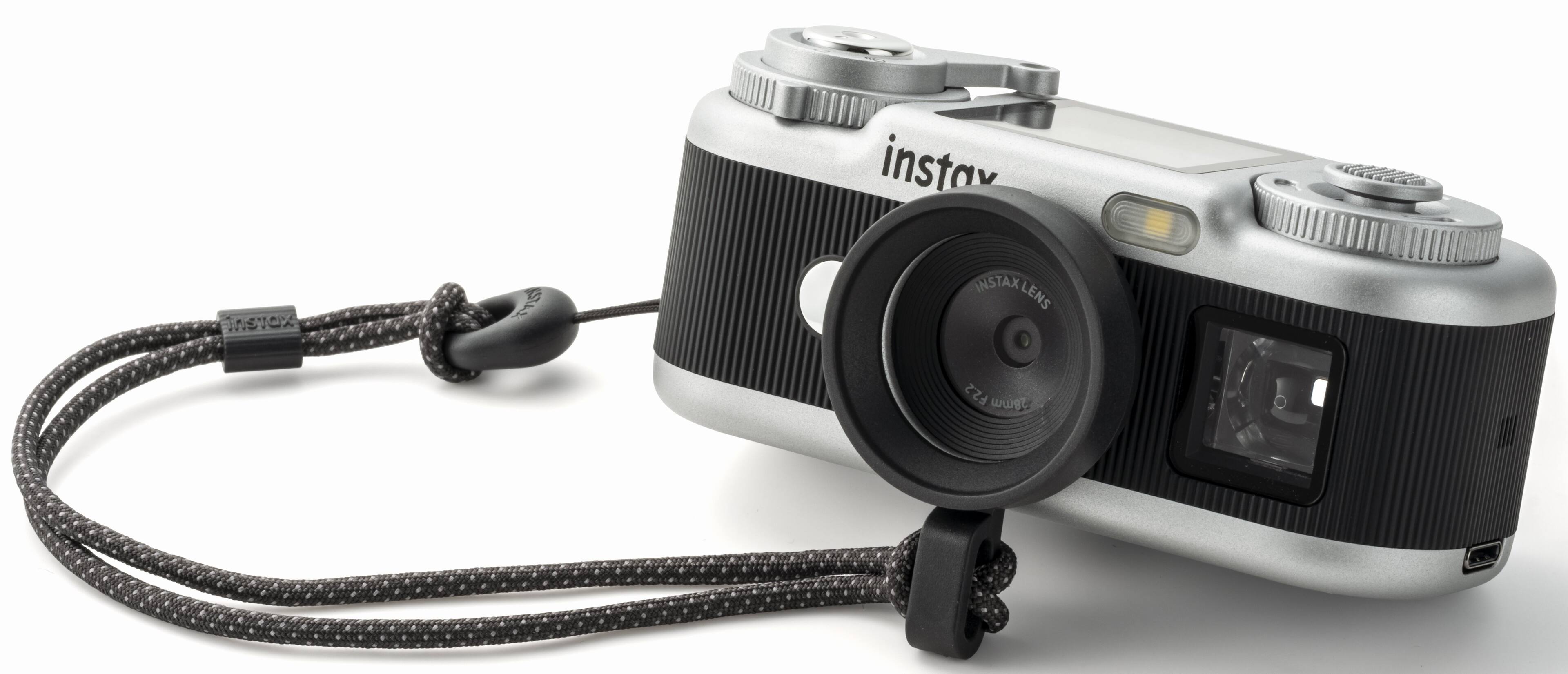 instax INSTAX LENS  
F2.2 28mm