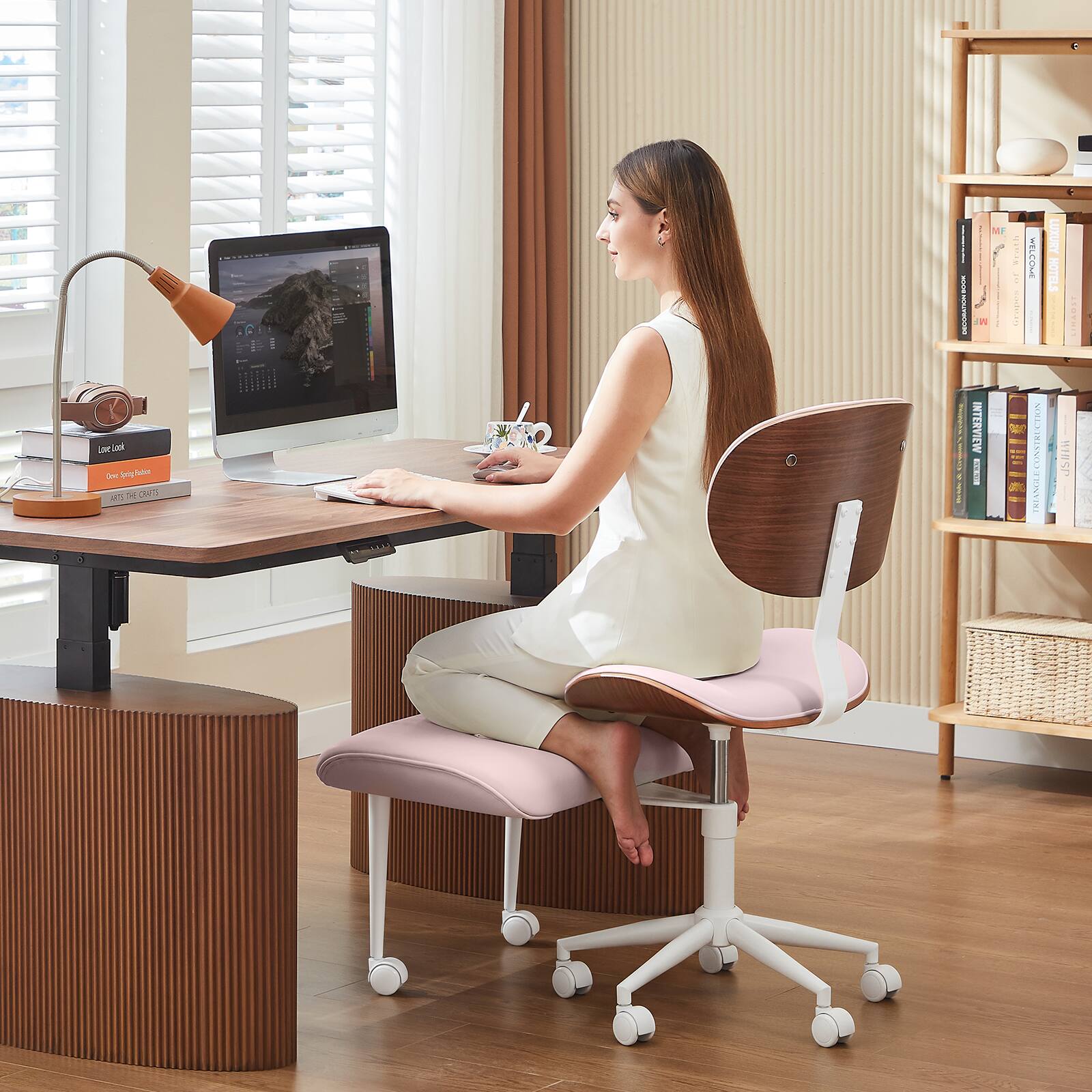 I - T M | i | i : WELCOME AMBASSADOR HOTELS STRNIT Le loek -n Snig/ite b Folon ati NO 1 DNS I ! I MIASLINI I ta - - NOUD CONCREE FTONI MHES