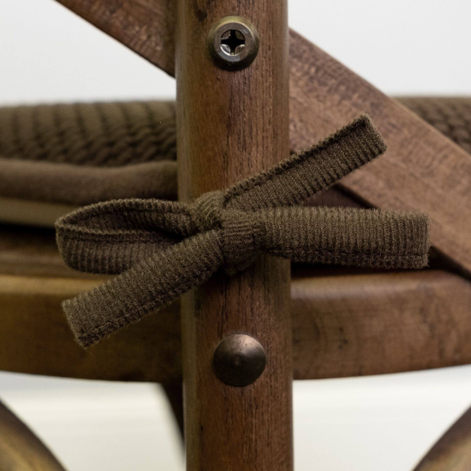 Left. Sweet Home Collection - Honeycomb Memory Foam Non-Slip 16" x 16" Chair Cushion Pad with Ties, 12-Pack - Chocolate.