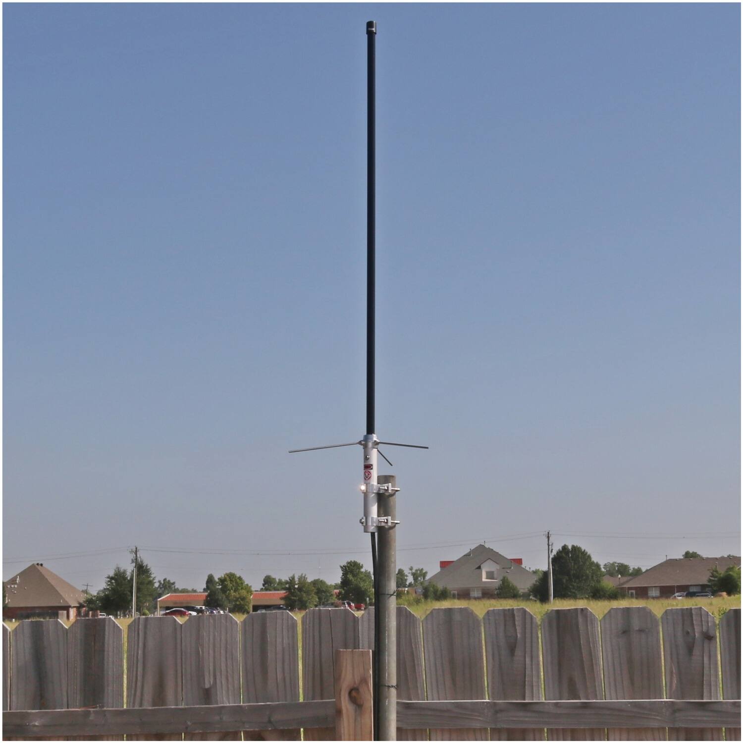 Angle. Tram - Pre-Tuned 144MHz–148MHz VHF/430MHz–460MHz UHF Amateur Dual-Band Base Antenna - Black.