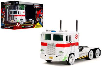 トランスフォーマーG1 オプティマスプライム　ゴーストバスターズマッシュアップ Amazon.com: Jada Hollywood Rides Ghostbusters x Transformers