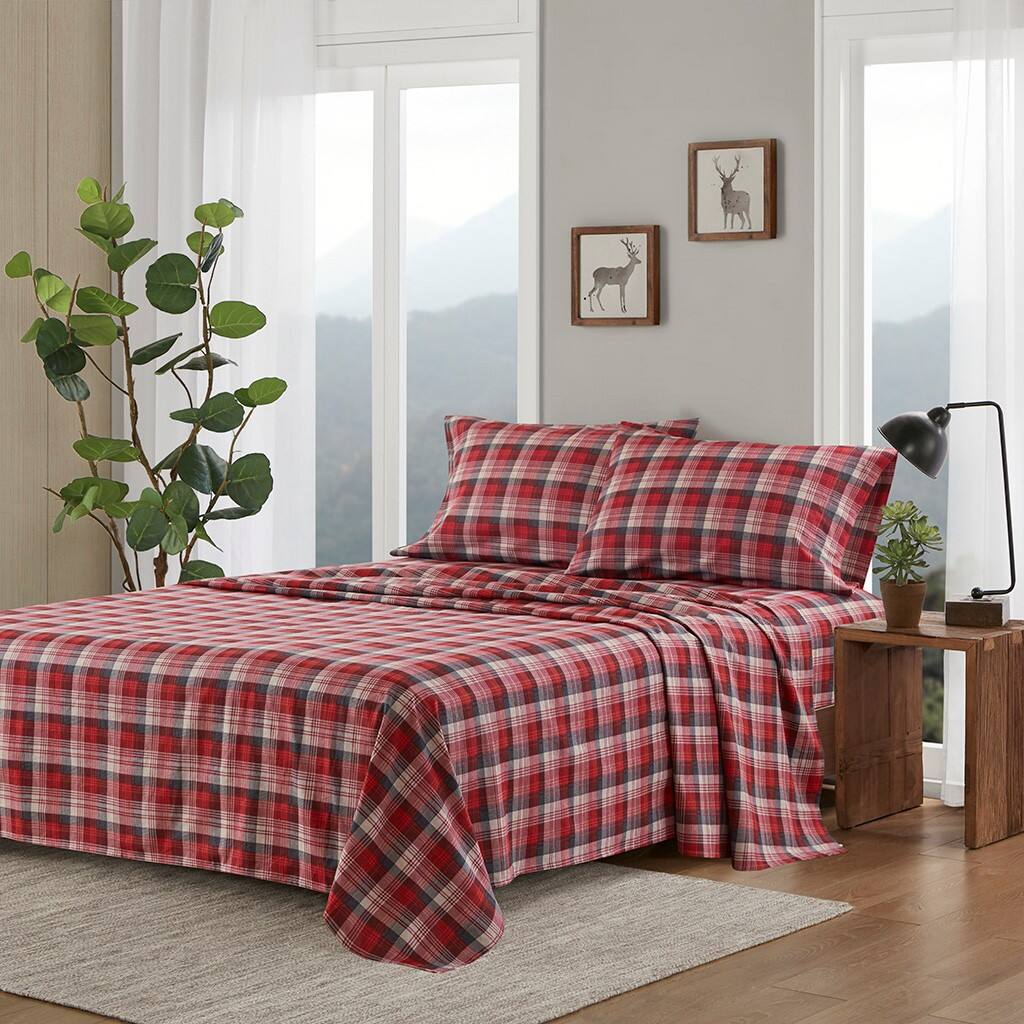 Alt View 1. Gracie Mills - Gracie Mills Kayce Flannel Sheet Set - Red Plaid.