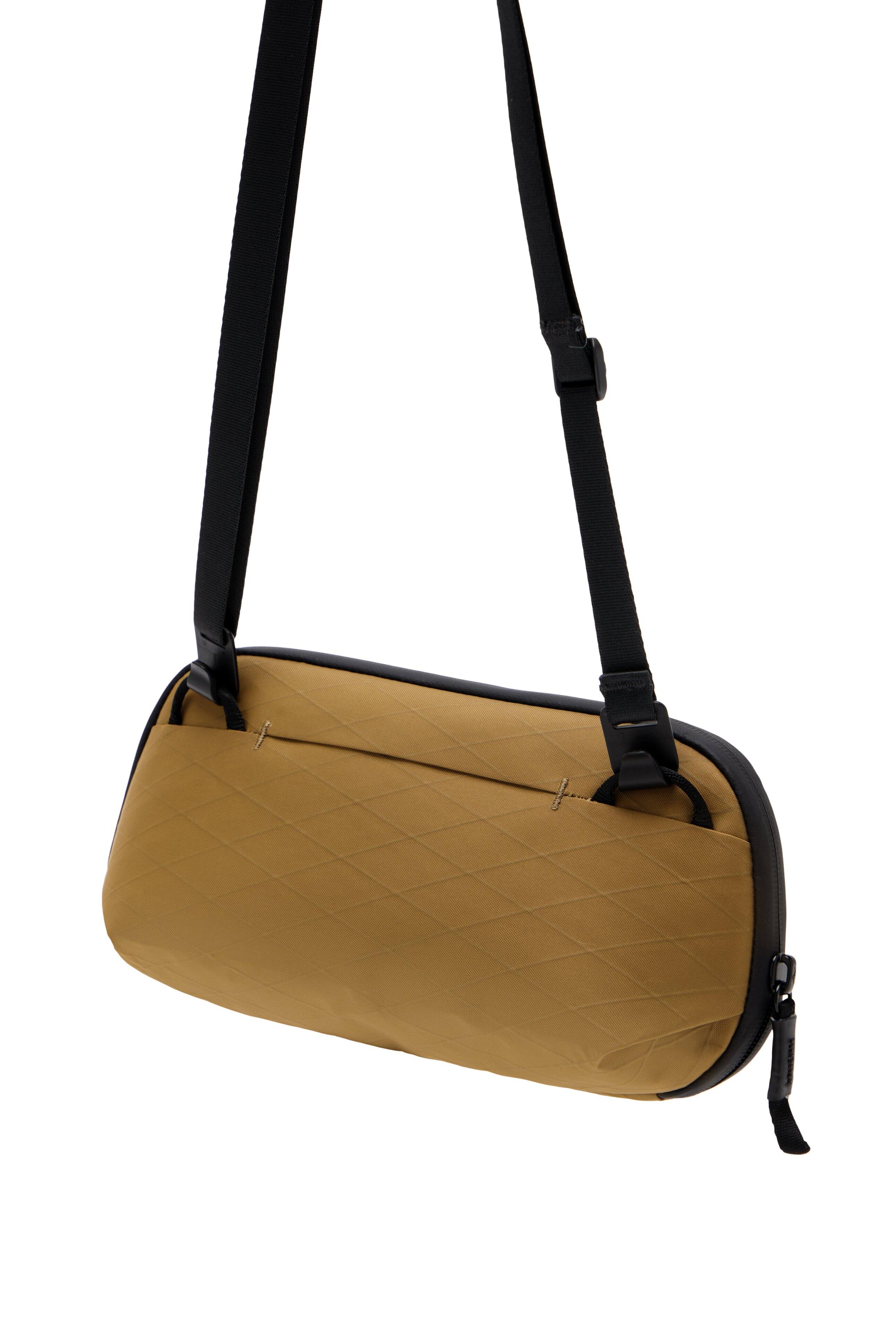 Alt View 15. Peak Design - Tech Pouch - Small - Coyote - Coyote.