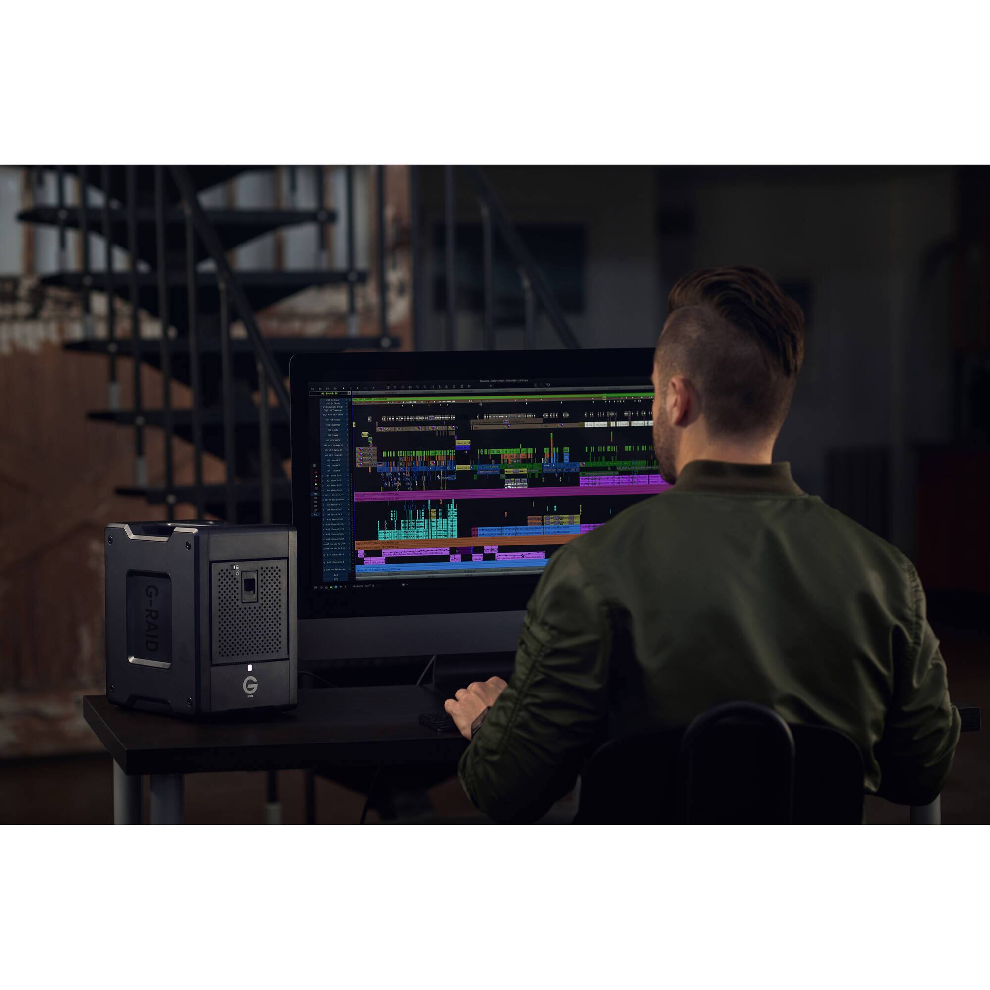 Alt View 2. SanDisk Professional - SanDisk Professional G-RAID Shuttle 4 80TB 4-Bay Thunderbolt 3 RAID Array (4 x 20TB).