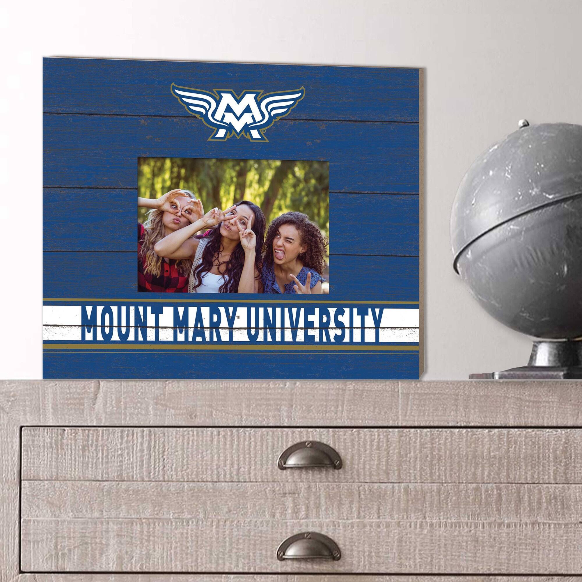 MOUNT MARY UNIVERSITY