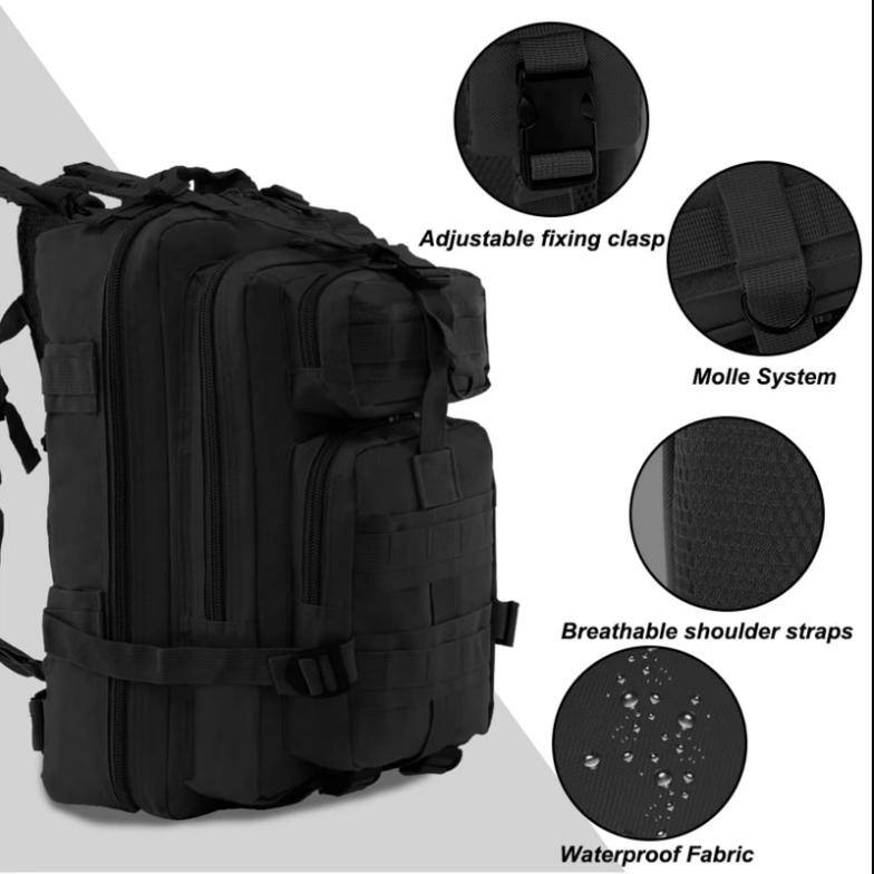 Adjustable fixing clasp  
Molle System  
Breathable shoulder straps  
Waterproof Fabric