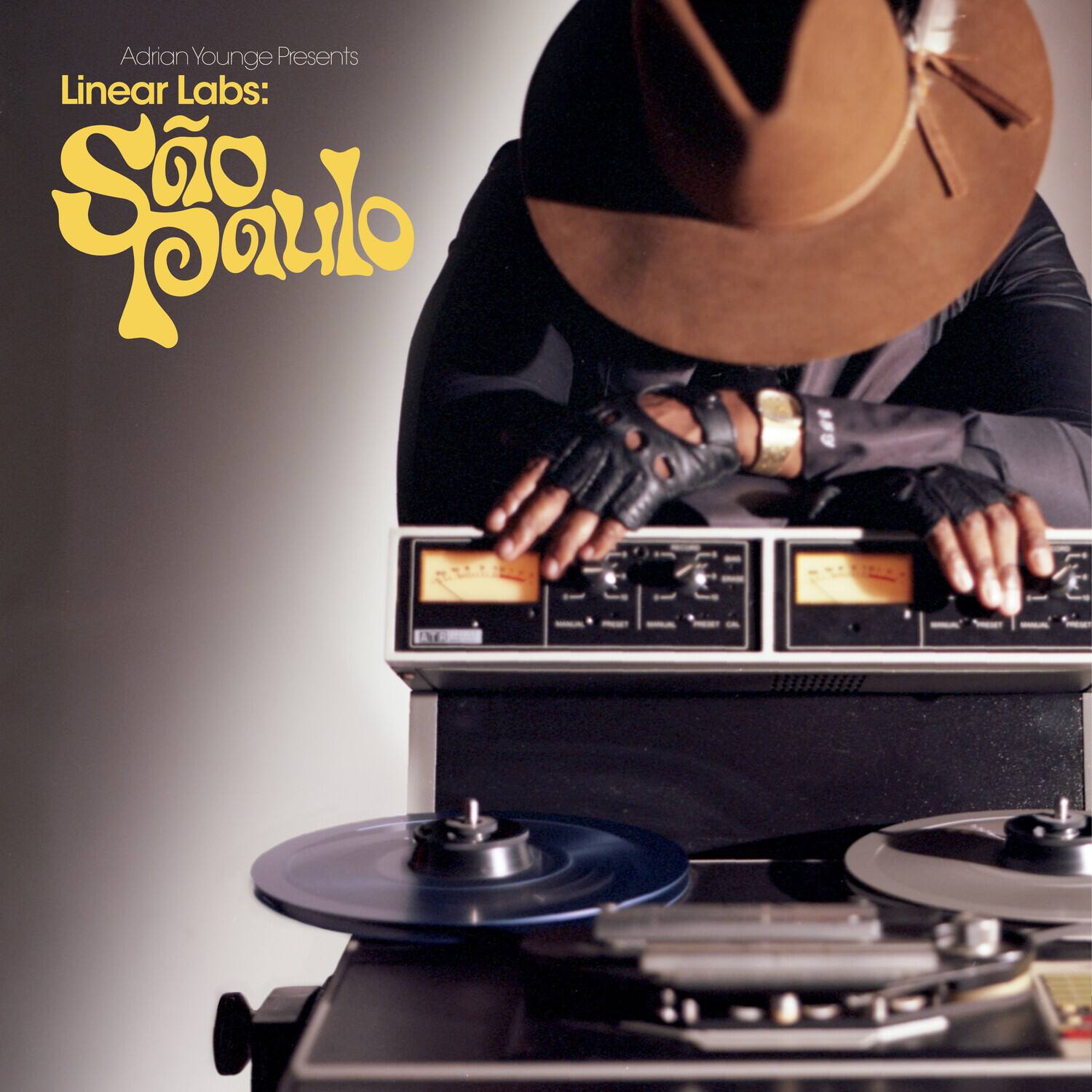 Adrian Younge - Adrian Younge Presents Linear Labs: Sao Paulo  - COMPACT DISCS