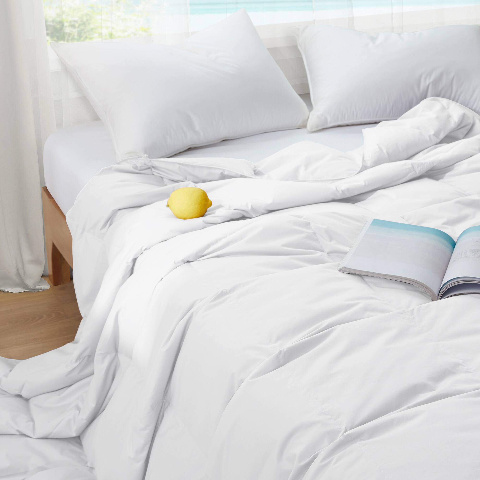 Angle. Puredown - Puredown Lightweight Organic Cotton Down Fiber Comforter, White, Twin - White.