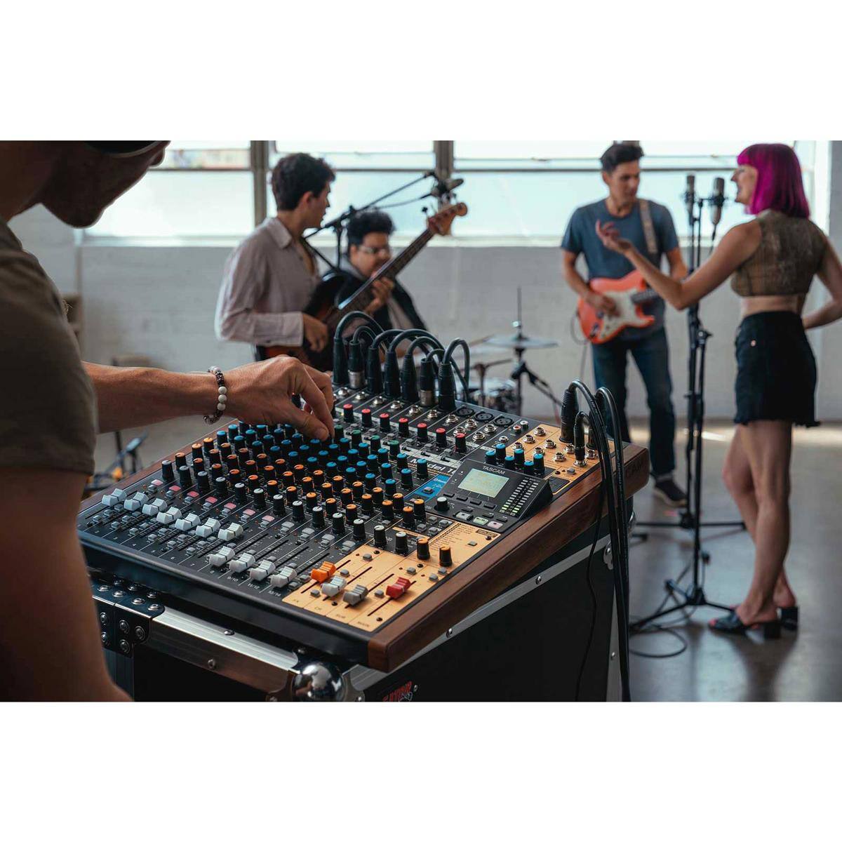 Alt View 6. TASCAM - Tascam Model 16 16-Channel Hybrid Mixer/Multitrack Recorder/Audio Interface.