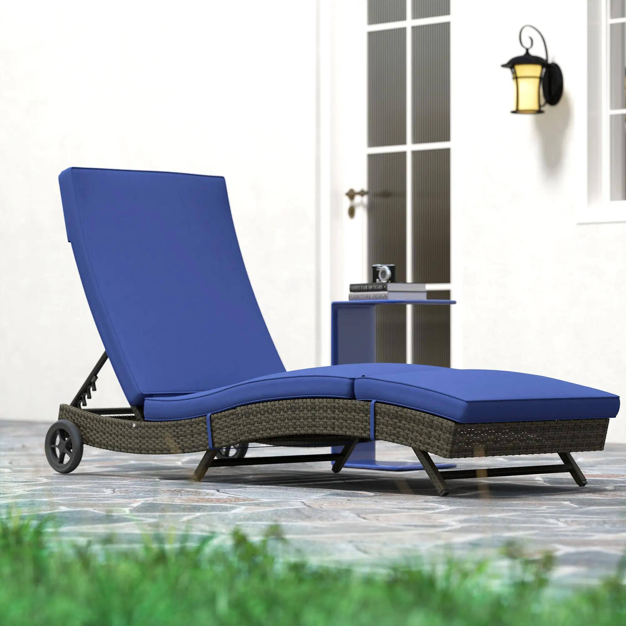 Alt View 1. Resenkos - Resenkos Patio Wicker Chaise Lounge Chair Resenkos, Adjustable Backrest Sun Lounger, PE Rattan, Blue - Blue.