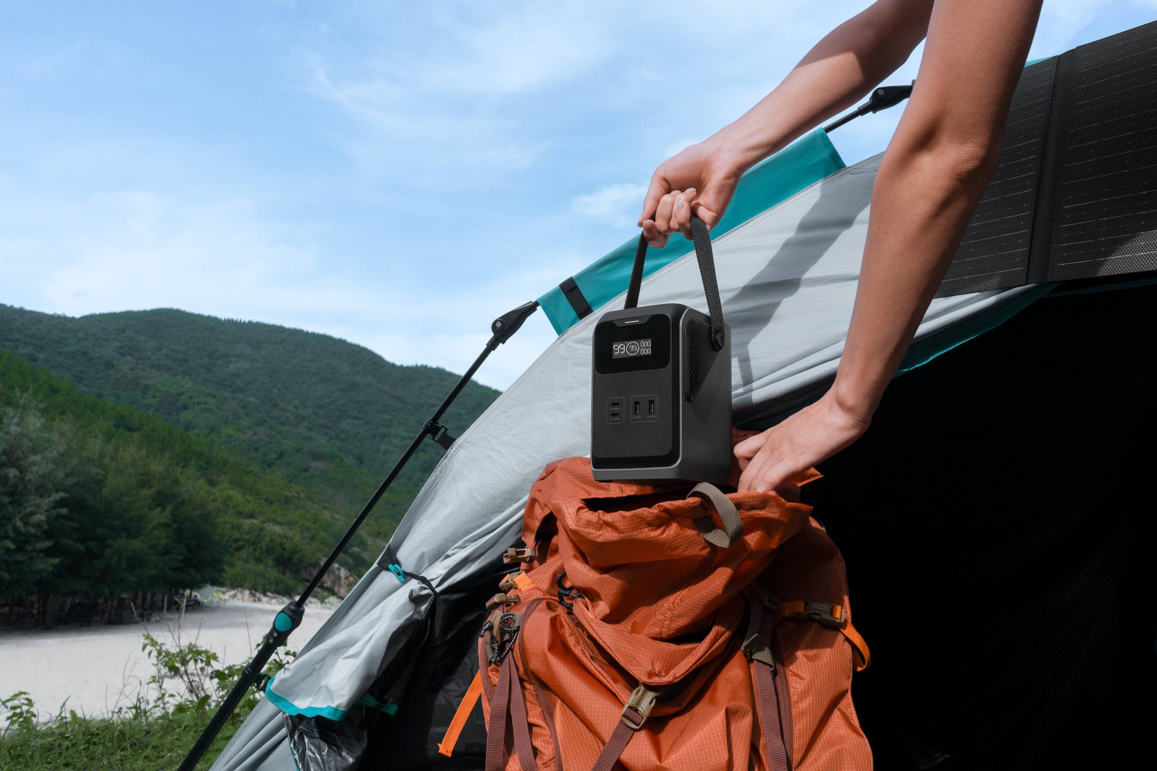 Alt View 13. EcoFlow - TRAIL 200 DC Portable Power Station 192Wh - Black.