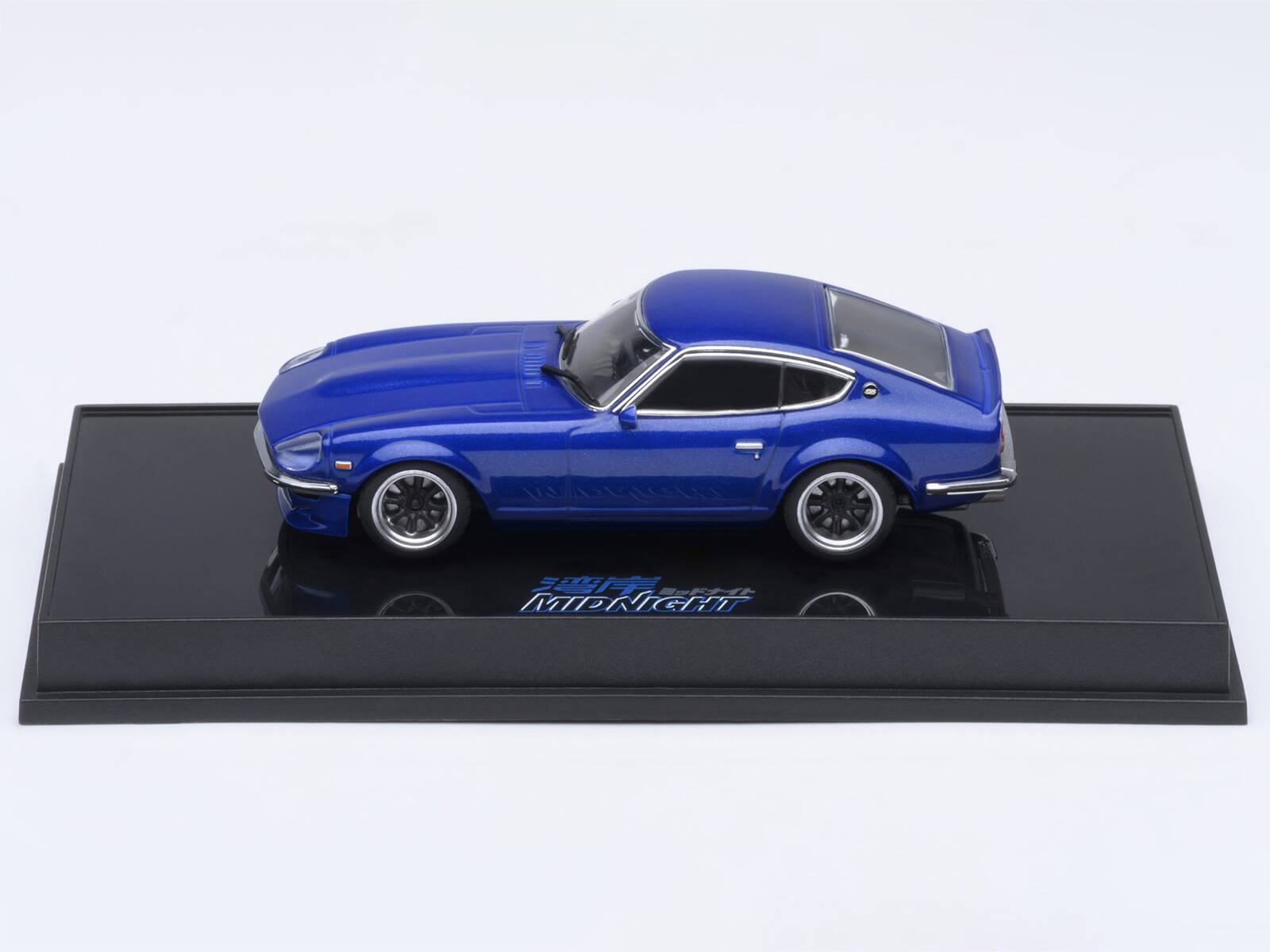 Alt View 5. Autoart - Nissan Fairlady Z RHD "Akuma No Z" Blue Metallic "Wangan Midnight - Comic #4 Version" Manga 1/64 Model Car by Autoart.