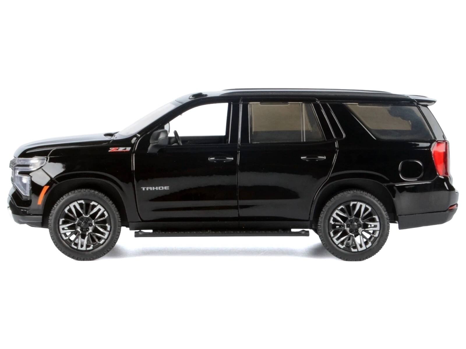 Alt View 1. Motormax - 2025 Chevrolet Tahoe Z71 Black "Timeless Legends" Series 1/24 Diecast Model Car by Motormax.