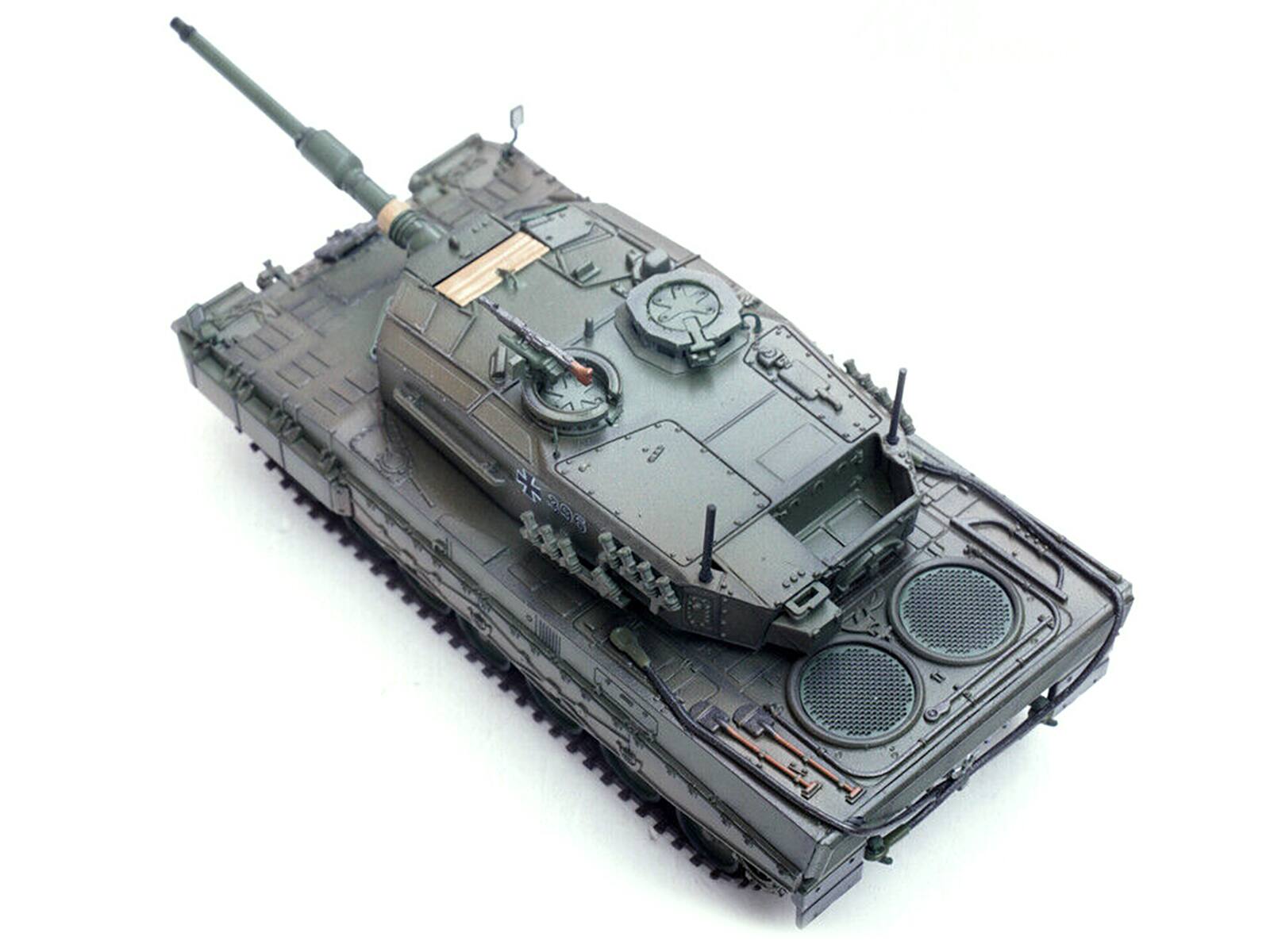Alt View 2. Panzerkampf - Leopard 2A4 Main Battle Tank w/Snorkel "Green Camouflage" German Army "Armor Premium" 1/72 Die Cast Model by Panzerkampf.