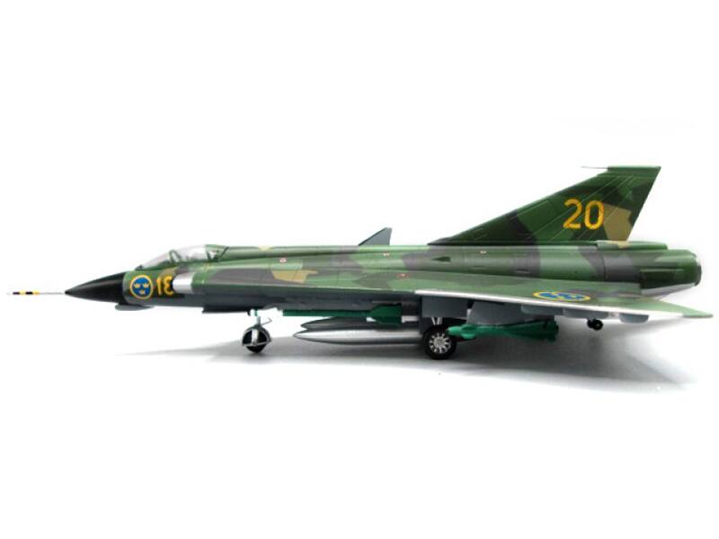 Alt View 2. Aviation 72 - Saab J35J Draken Fighter Aircraft "Splinter Camouflage Scheme" (1972) Swedish Air Force 1/72 Model by Aviation 72.
