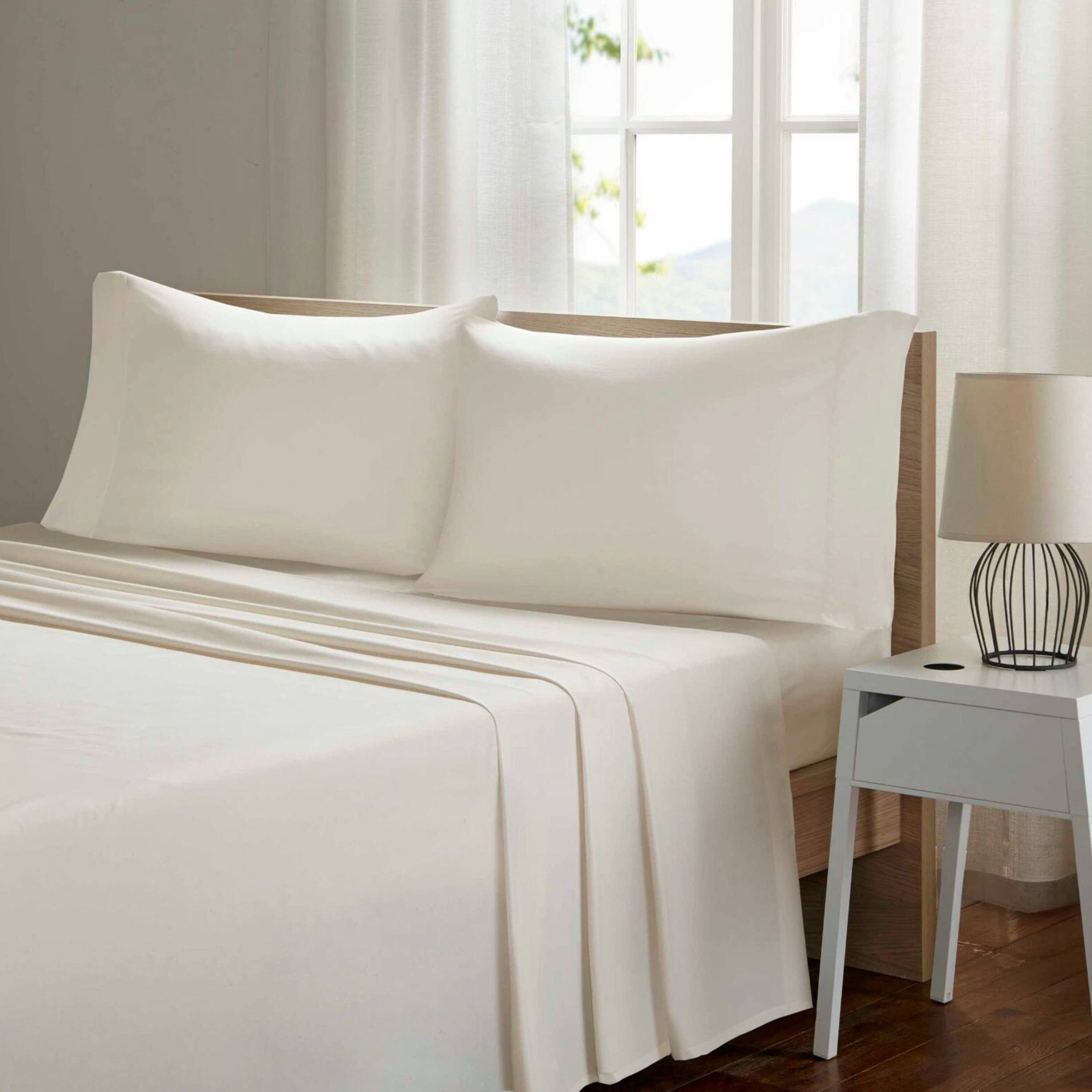Angle. Kitcheniva - 4 Piece Bed Sheet Set Microfiber Comfort Ultra Soft Deep Pocket Sheets Beige King - Biege.