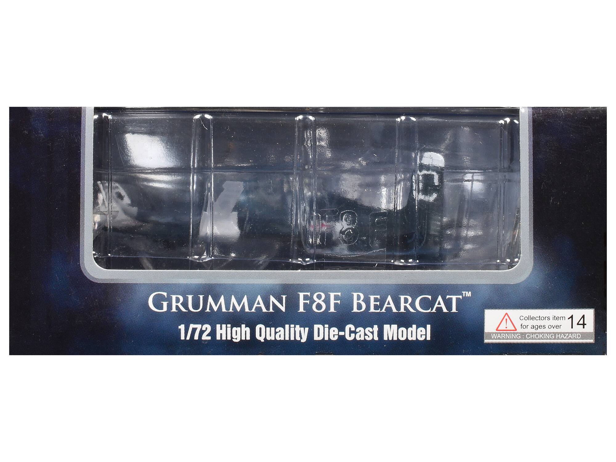 GRUMMAN F8F BEARCAT  
1/72 High Quality Die-Cast Model  
Collectors item for ages over 14  
WARNING: CHOKING HAZARD