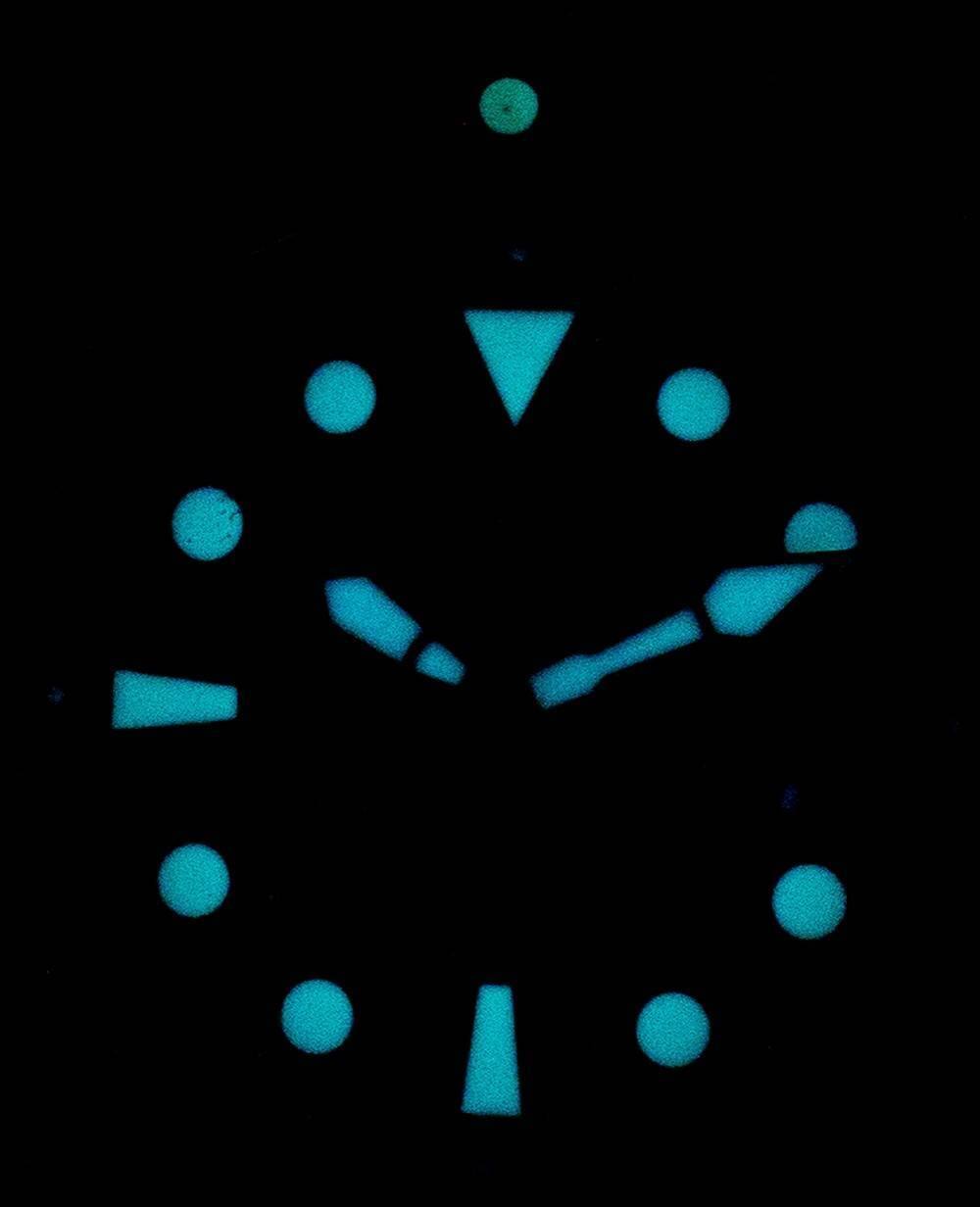 Angle. RATIO - FreeDiver Helium-Safe 1000M Sapphire Automatic 1068HA96-34VA-ORG Men's Watch - Orange.