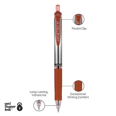 uni Super Ink™  
07 07 RT id OND  
Pocket Clip  
Long-Lasting, Vibrant Ink  
Exceptional Writing Comfort