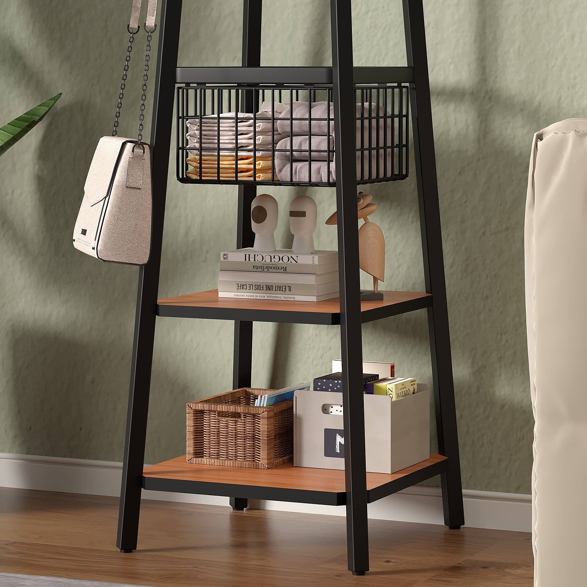 a NOGUCHI 1  
Remodelista CAFE LE FOIS 3  
TAIT 1  
- - - -  
RIAI 1