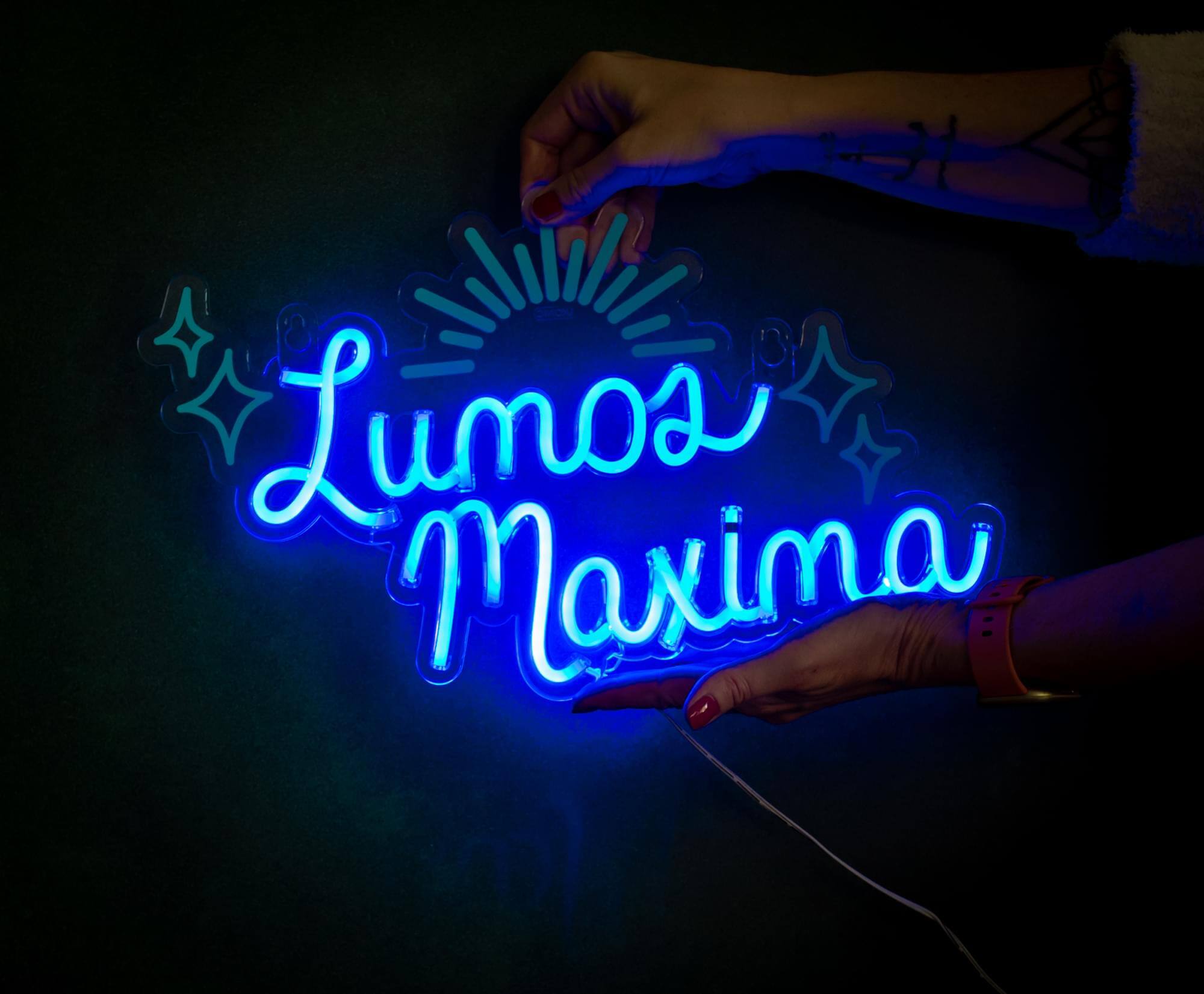 Lumos Maxima