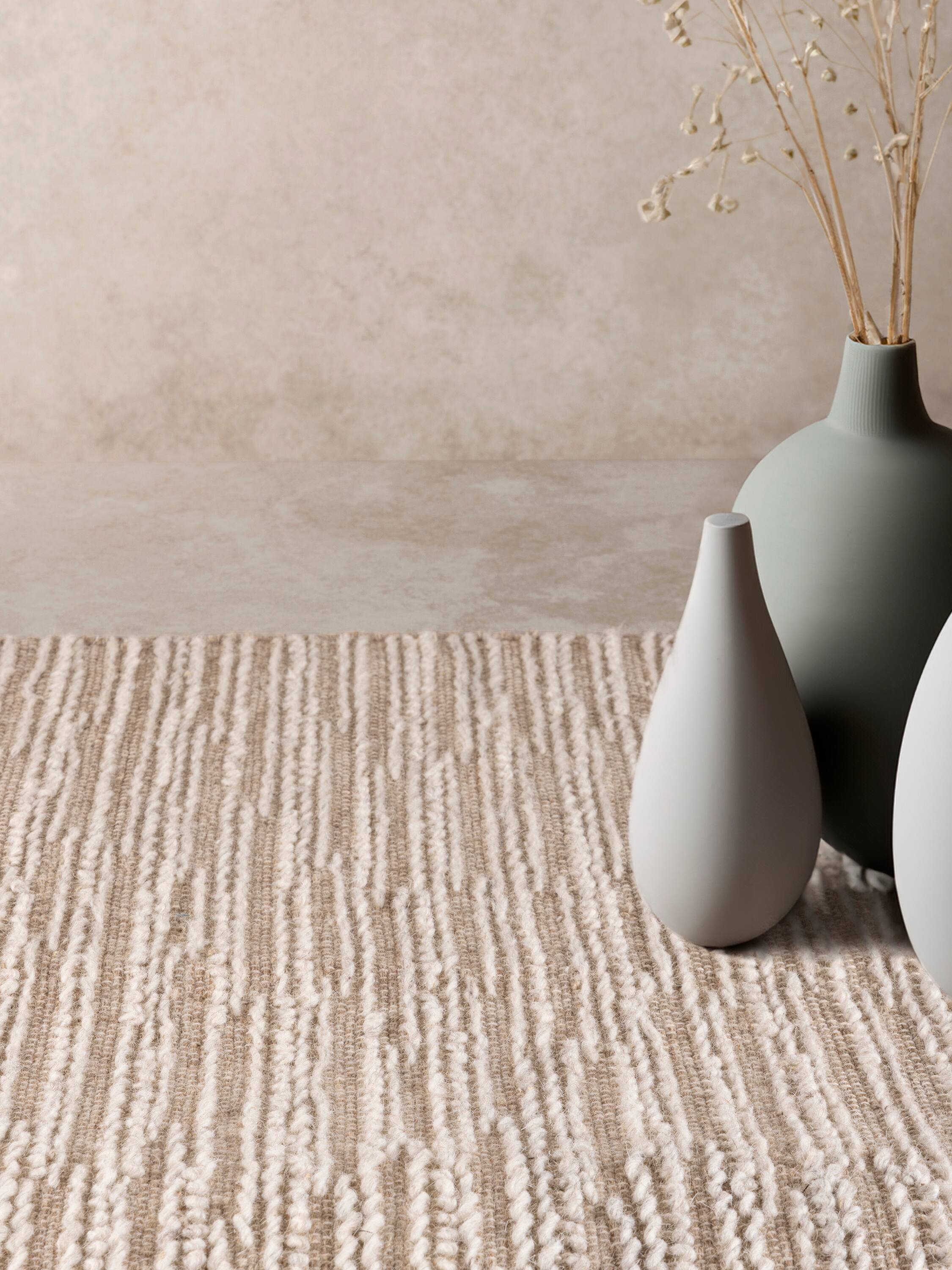Angle. GAURI KOHLI - Nirvana Rug - Shades of beige.