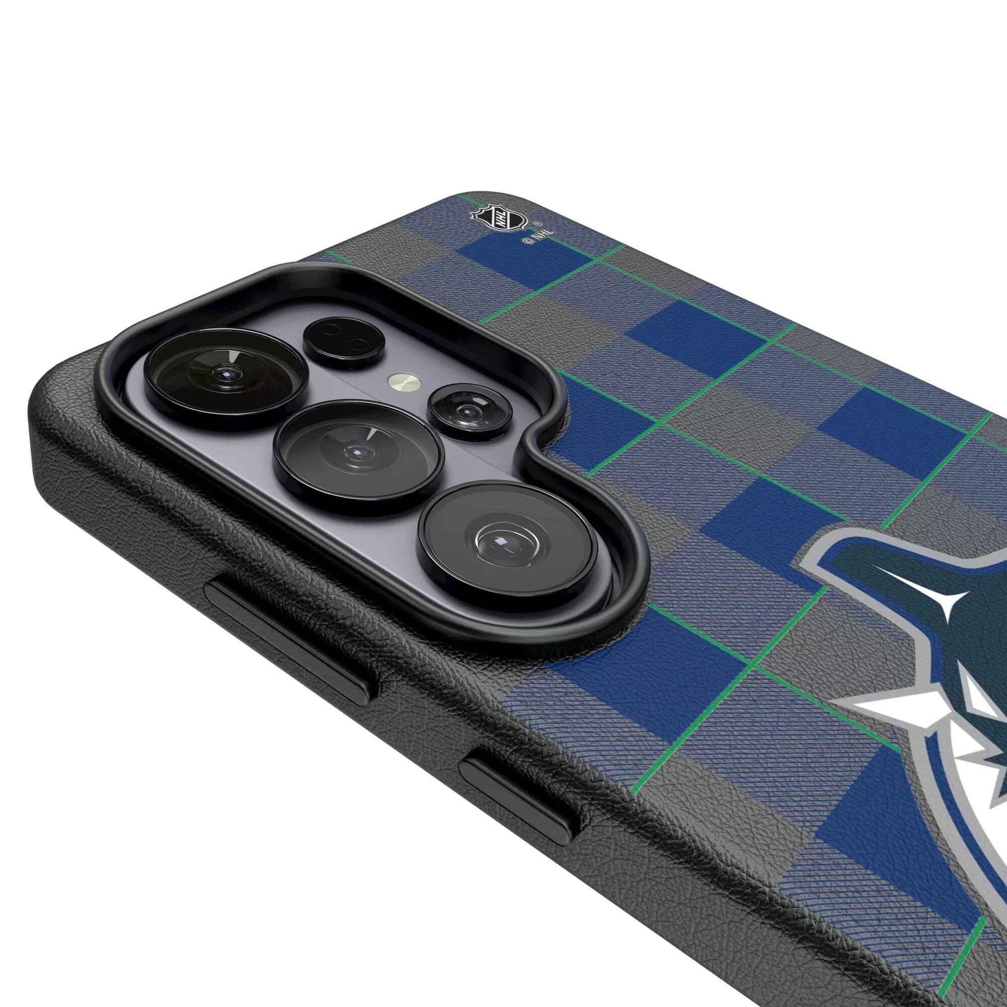 Alt View 2. Keyscaper - Vancouver Canucks Plaid Galaxy Magnetic Bump Case - S26 - Black.