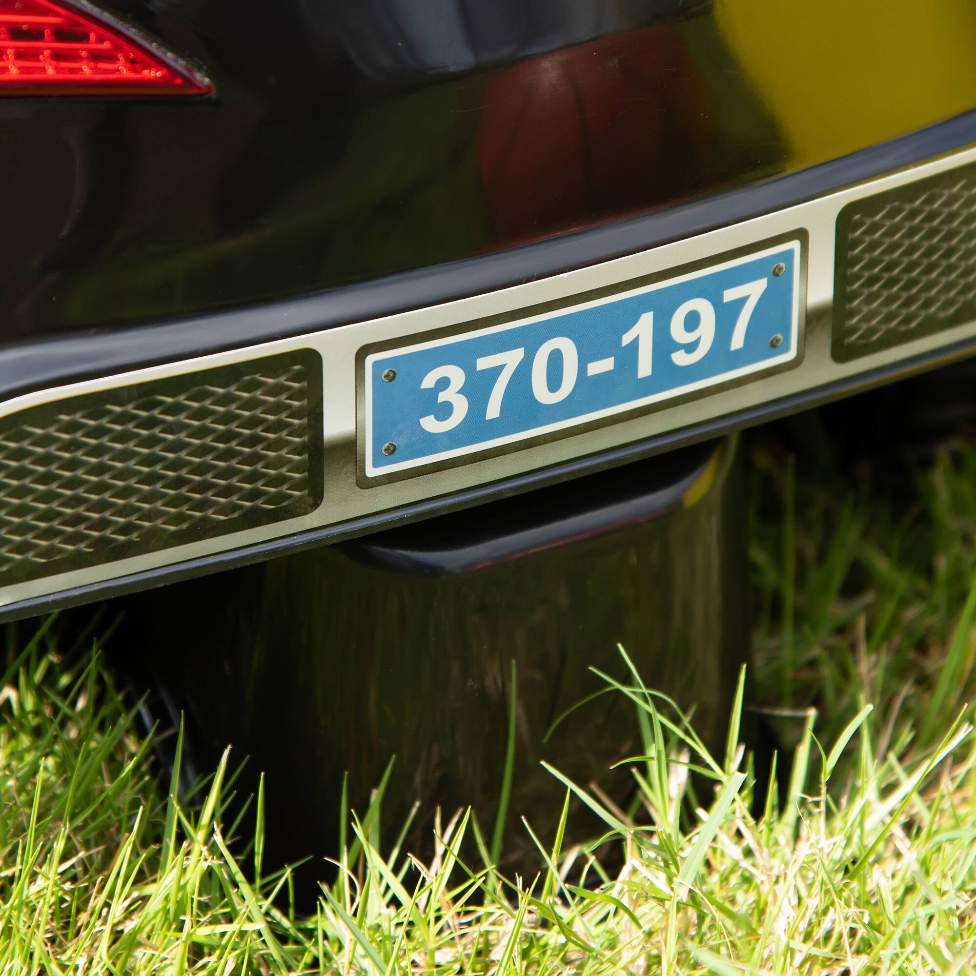 Alt View 5. Aosom - Kids Ride On Push Car, Foot-to-Floor Walking Sliding Toy Car, Working Horn, Music, Headlights, Storage.