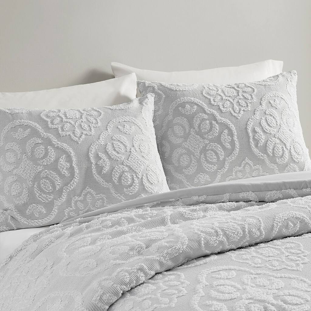 Alt View 1. Gracie Mills - Gracie Mills Woodward Shabby Chic Tufted Medallion Comforter Set - Grey/White.
