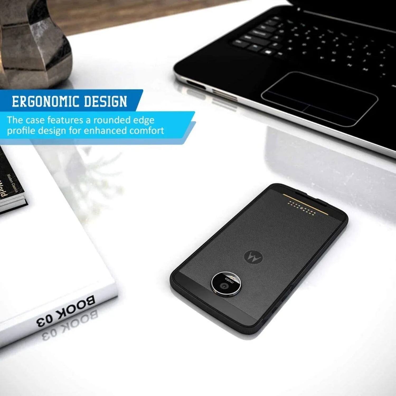 ERGONOMIC DESIGN  
The case features a rounded edge profile design for enhanced comfort