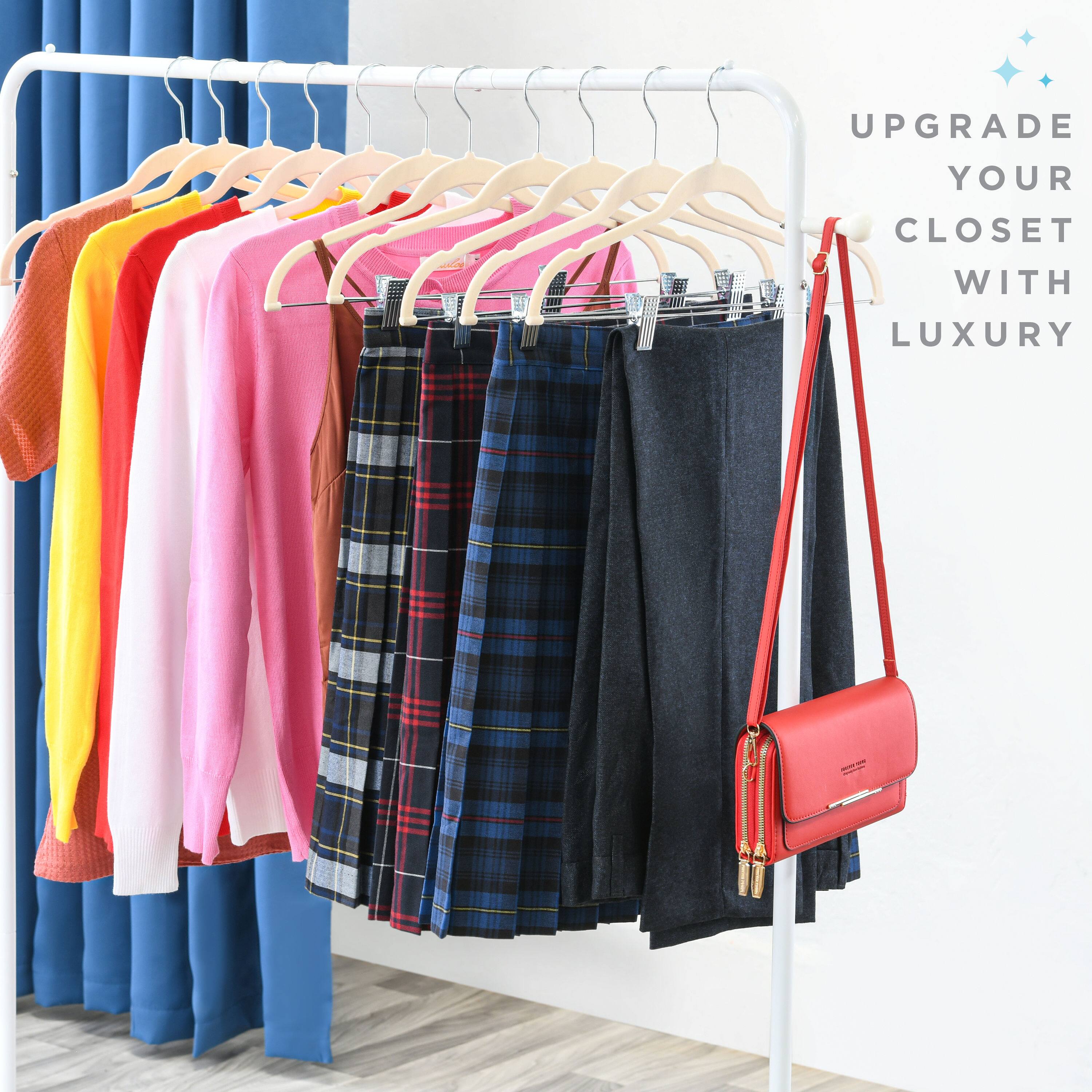 UPGRADE YOUR CLOSET WITH LUXURY