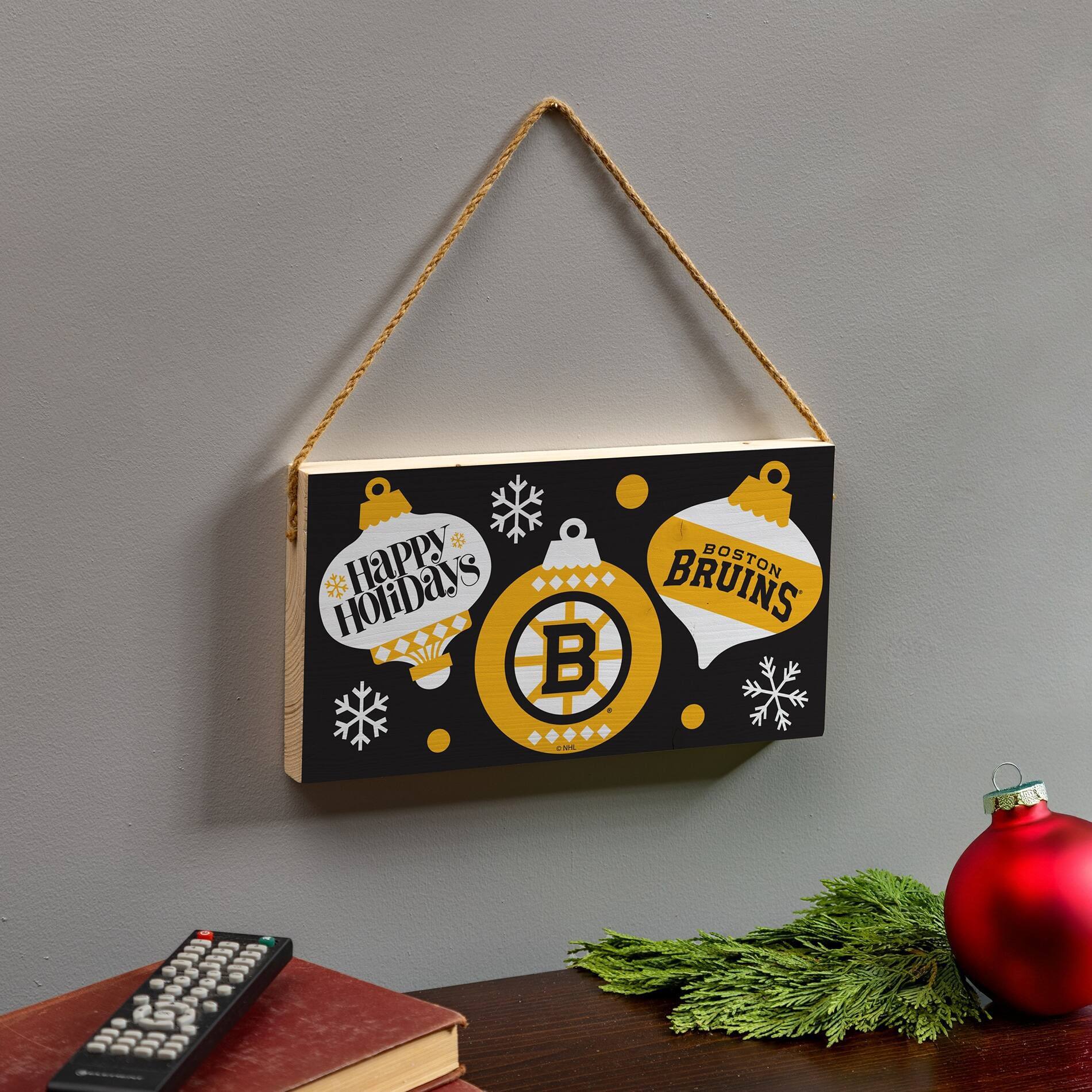 Happy Holidays  
Boston Bruins