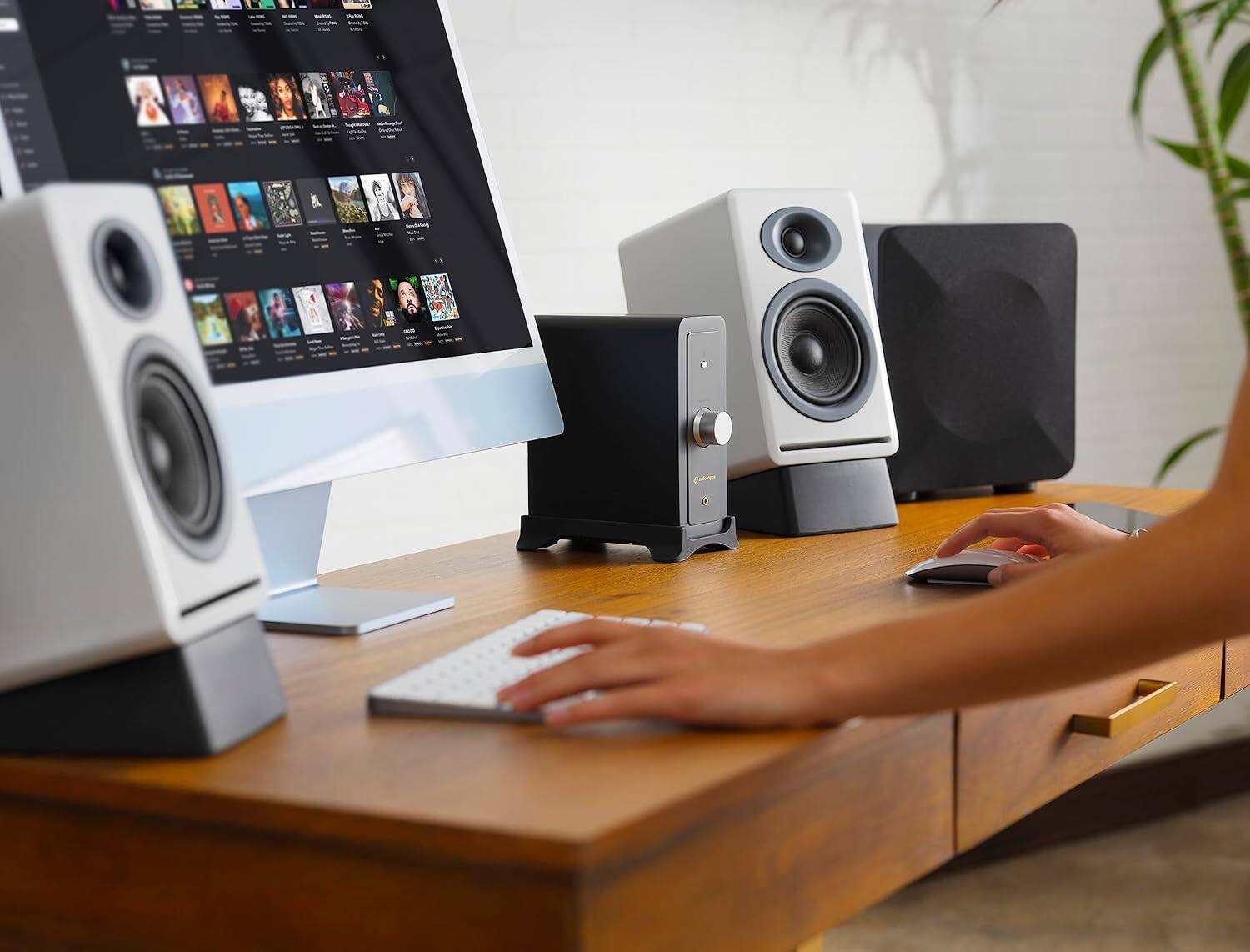 Alt View 1. Audioengine - N22 (Gen 2) Premium Desktop Audio Amplifier with Bluetooth aptX - Black.