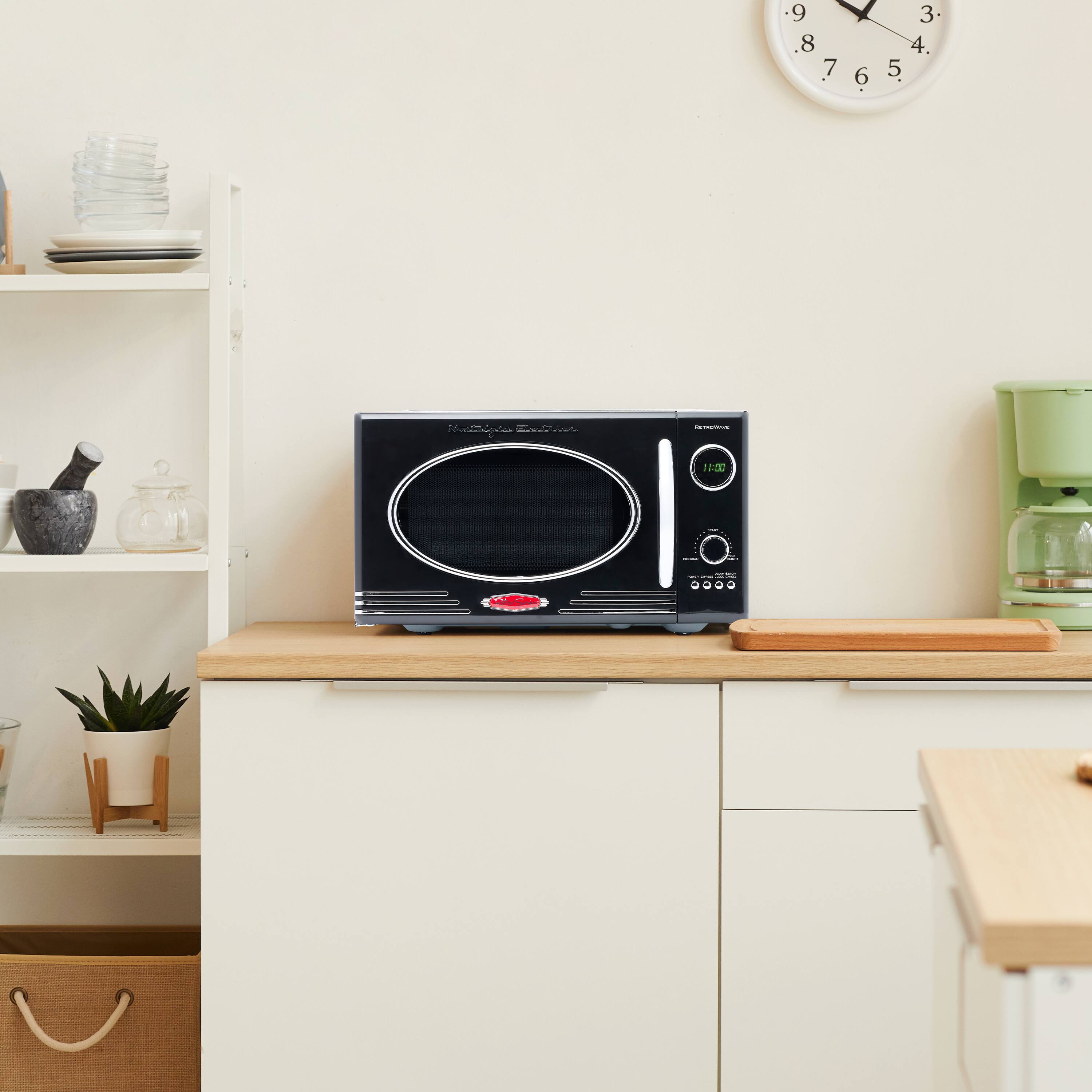 Alt View 2. Nostalgia - 0.9 cu. ft. 800-Watt Retro Microwave Oven - Black.